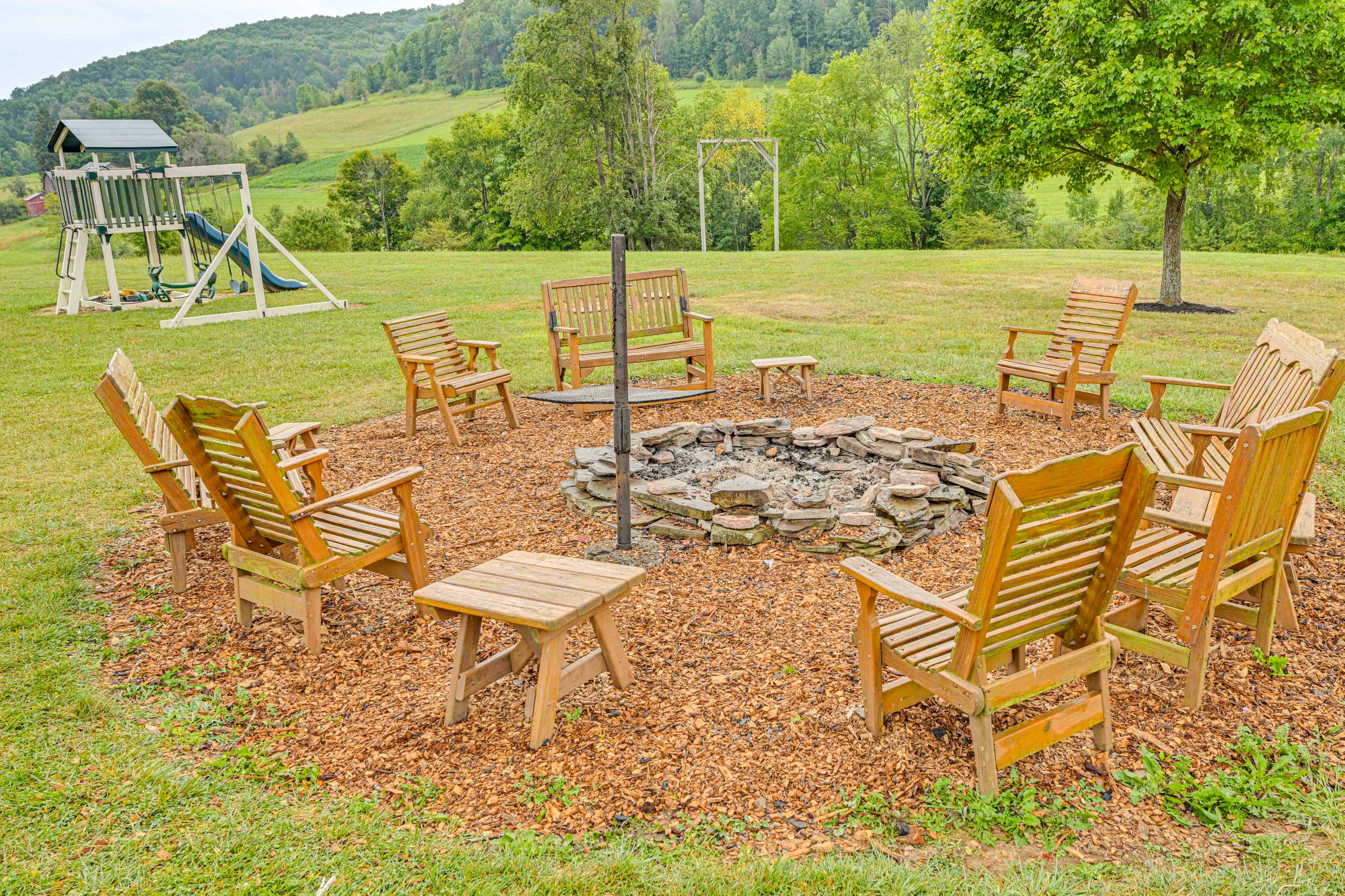 Fire Pit | Outdoor Seating