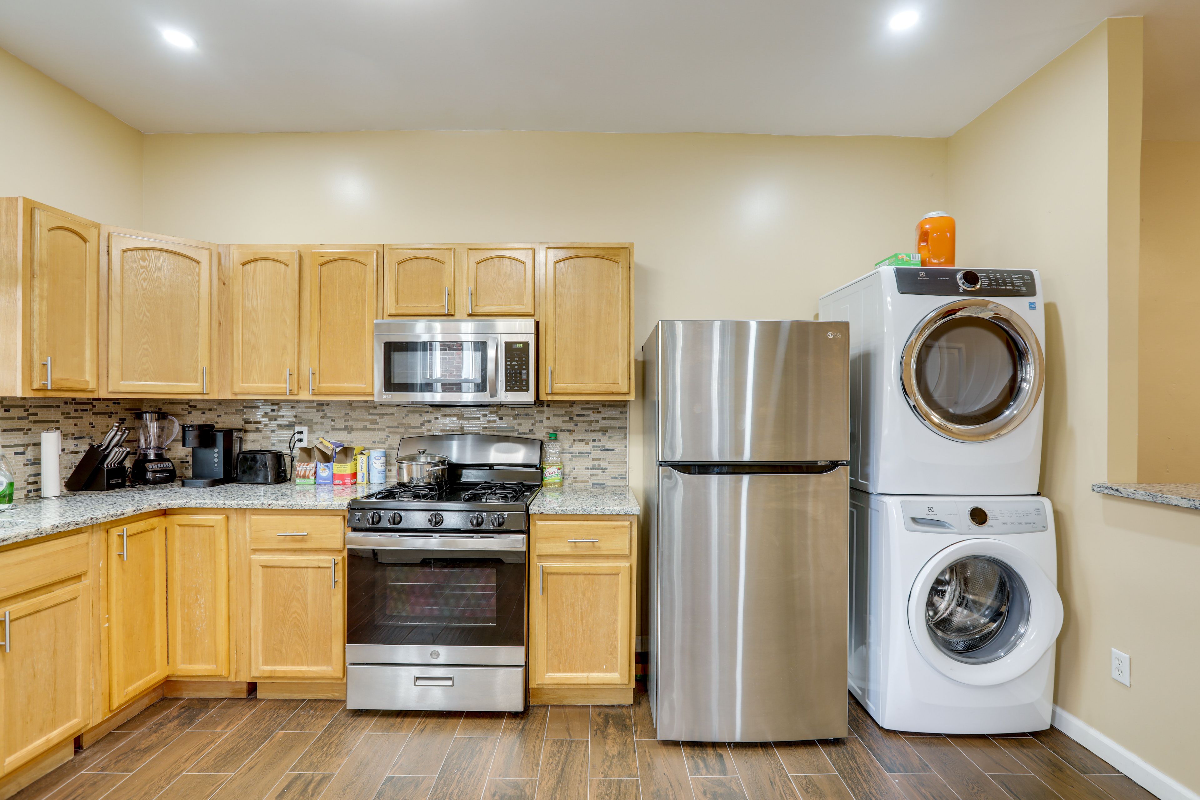 Kitchen | Cooking Basics | Keurig Coffee Maker | Stacked Washer/Dryer