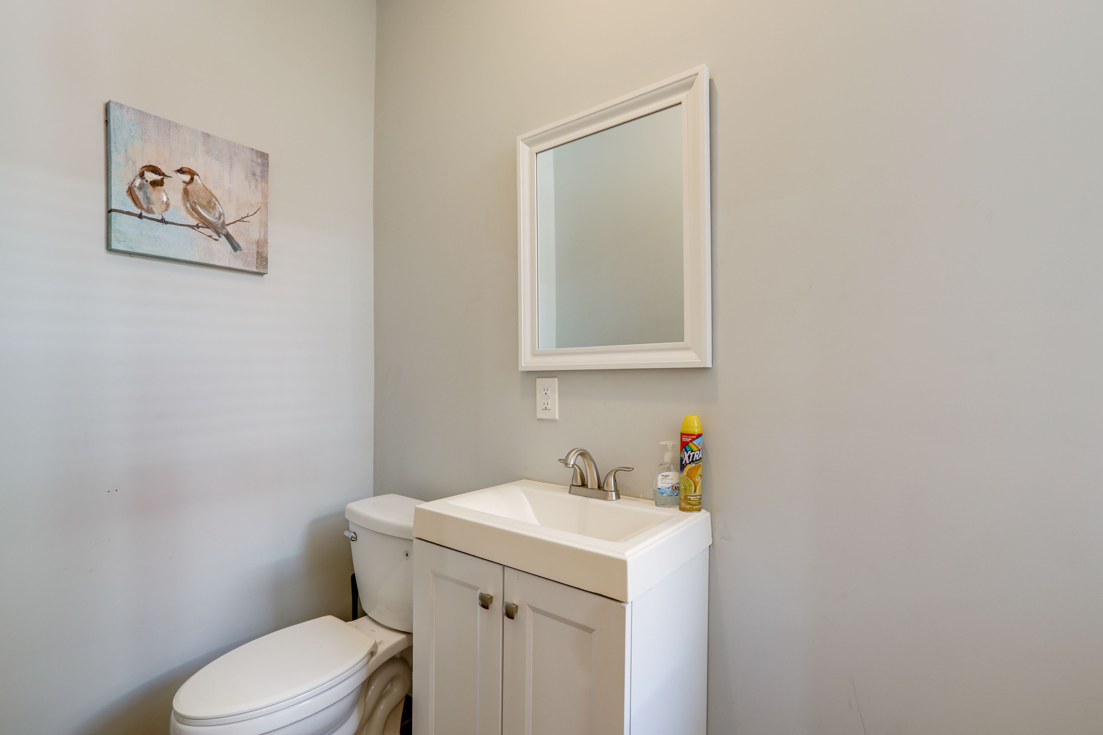 Half Bath | 1st Floor