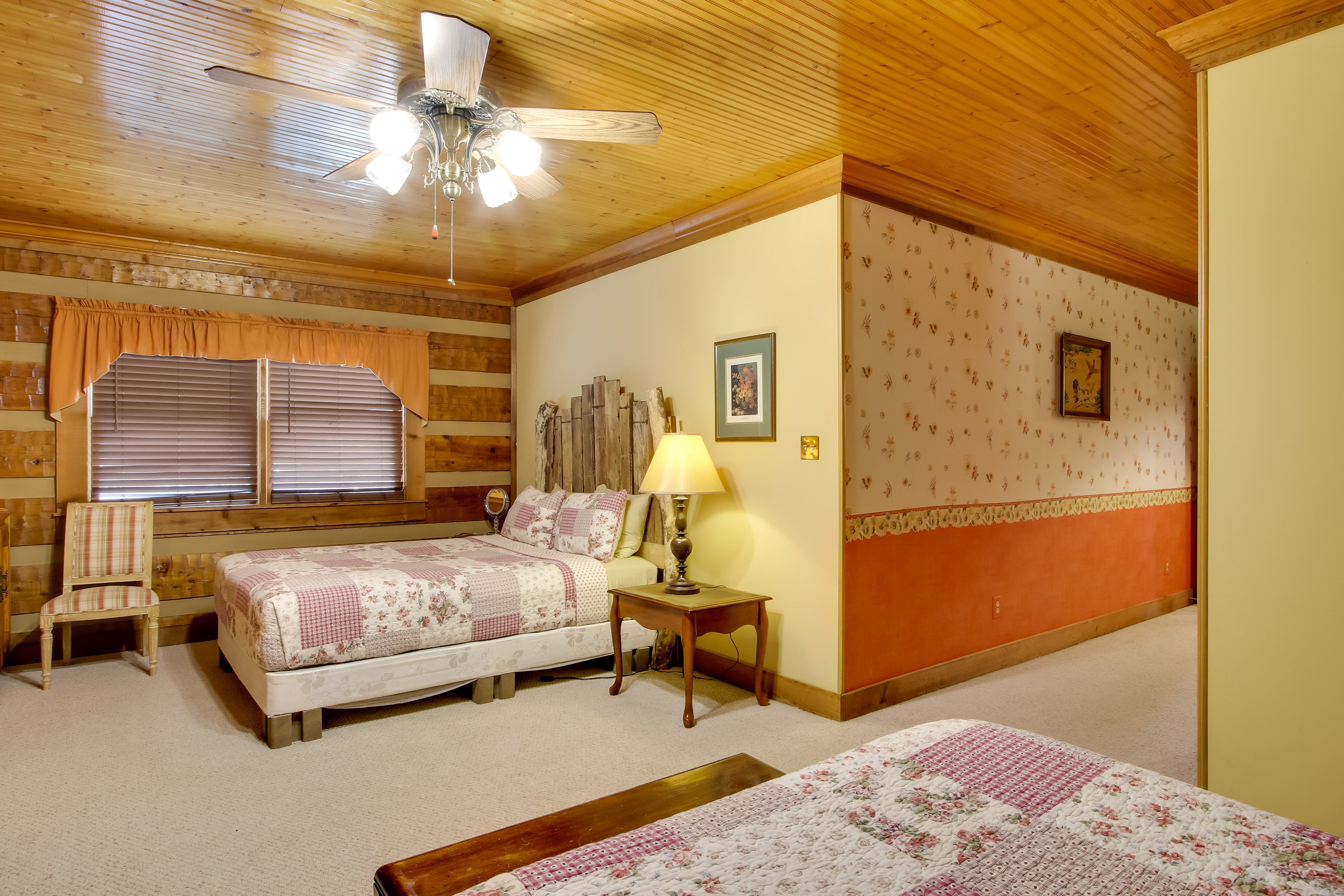 Bedroom 3 | 2 Full Beds