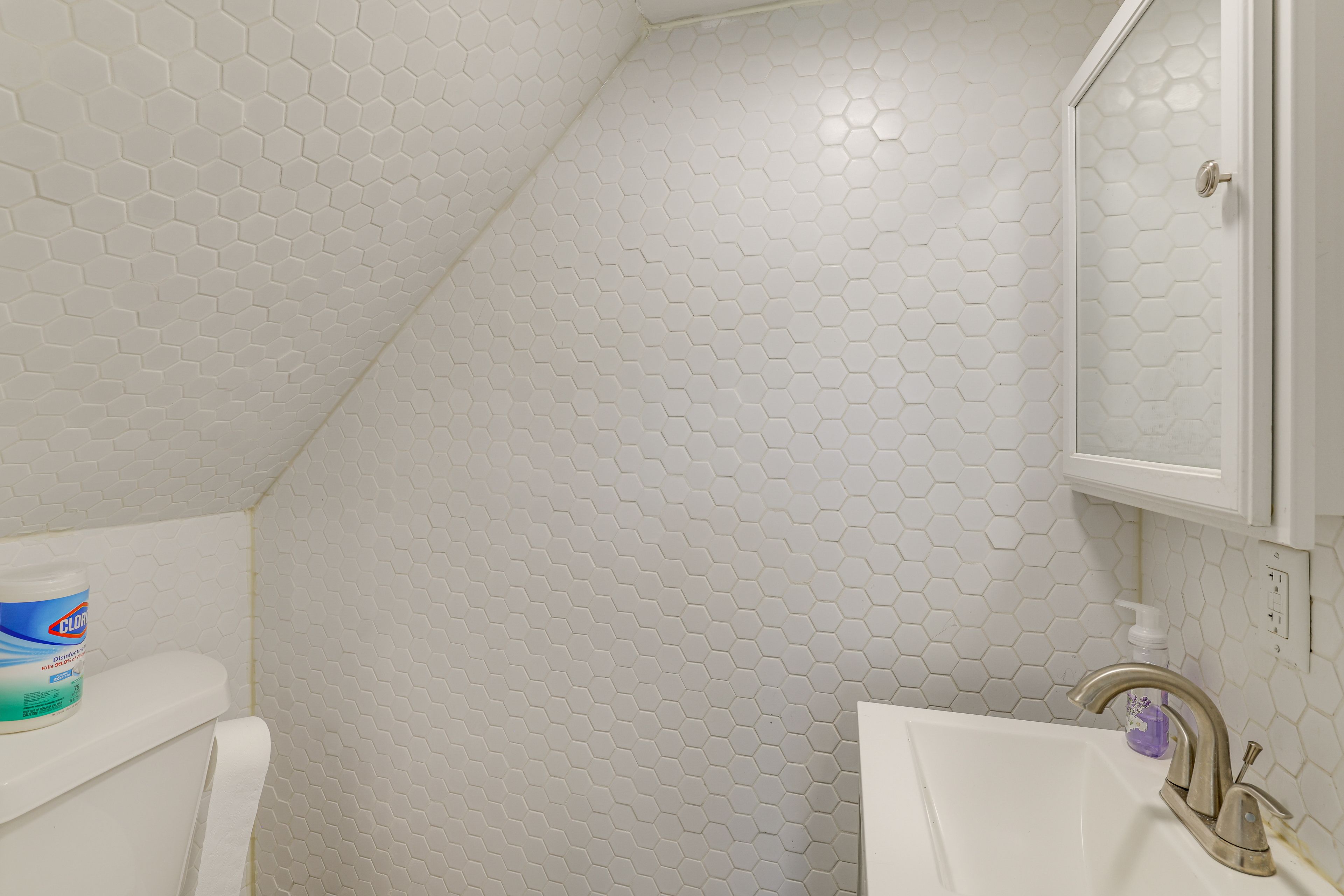 Half Bathroom | 2nd Floor