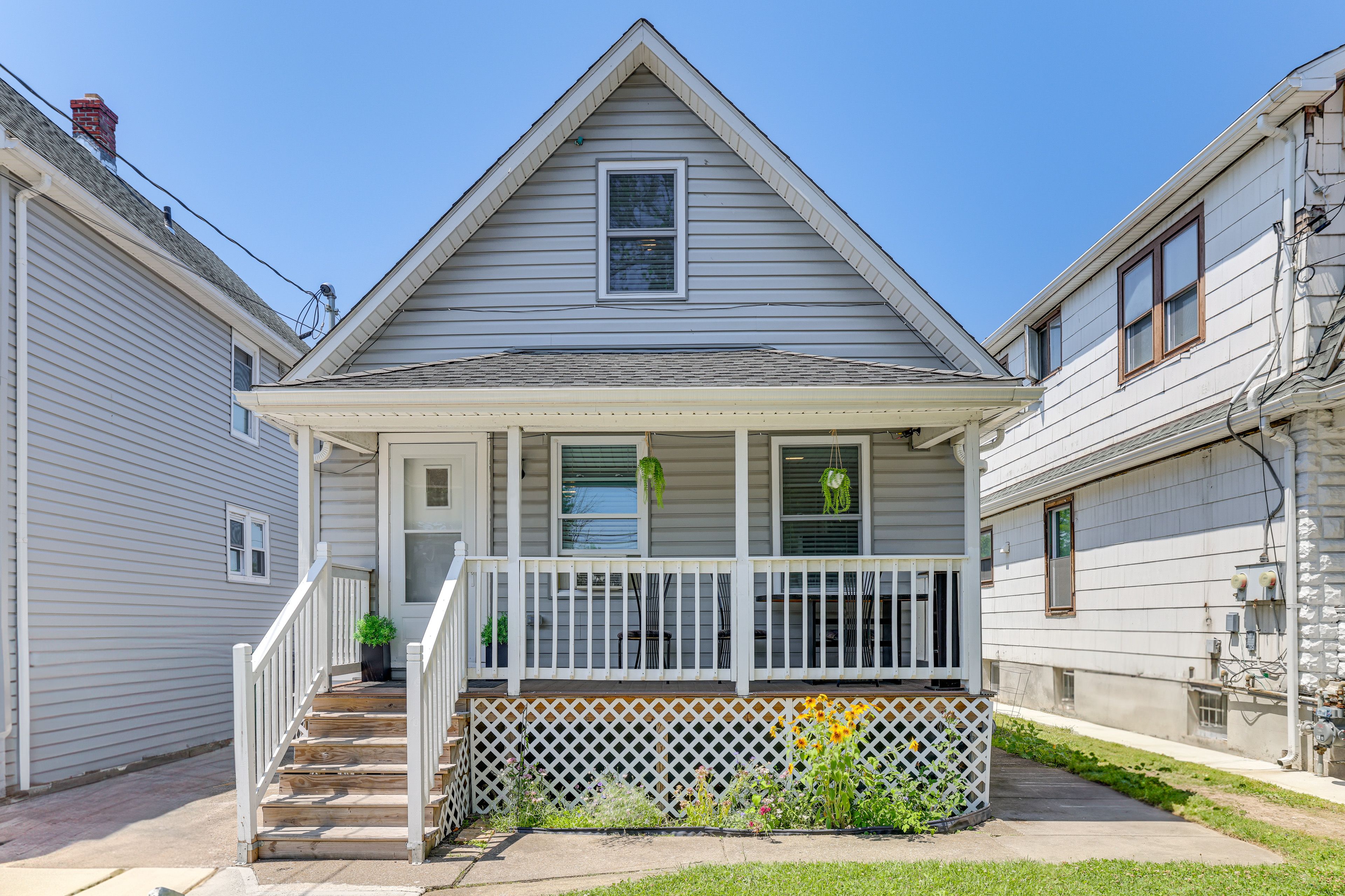 Property Exterior | 2-Story Home