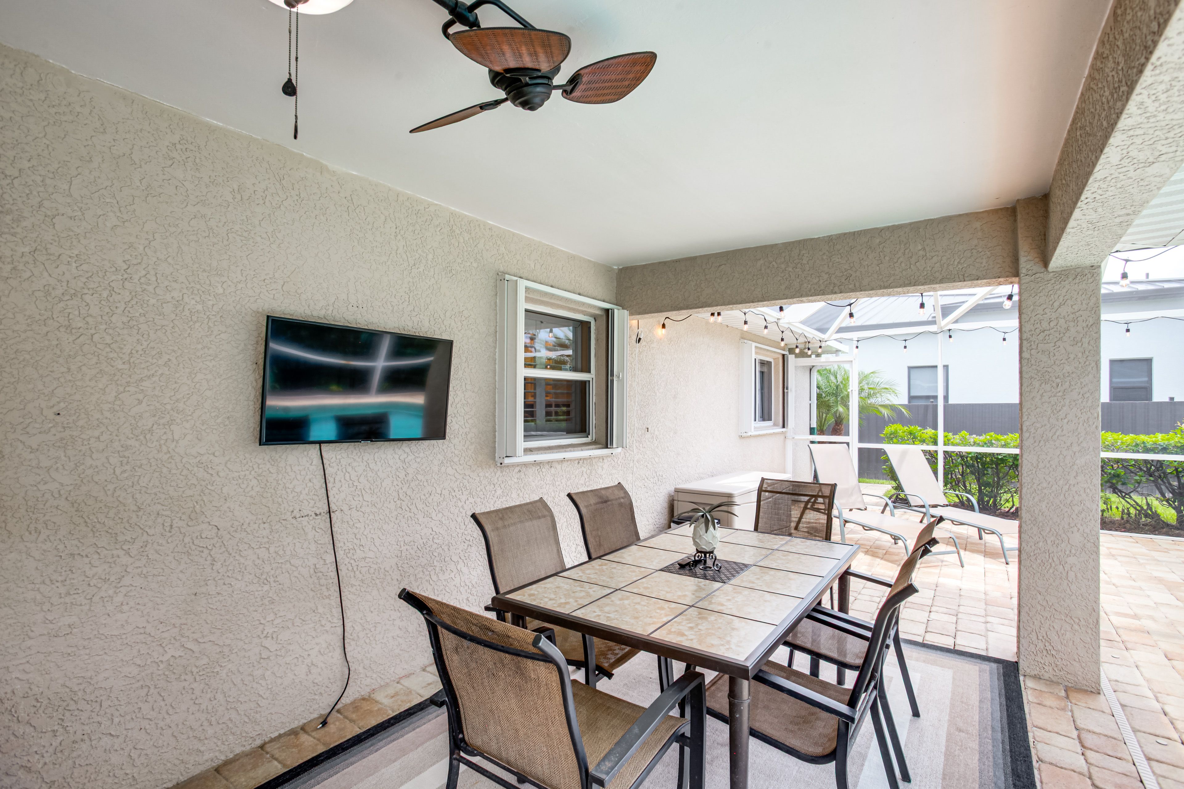 Private Patio | Gas Grill | Smart TV