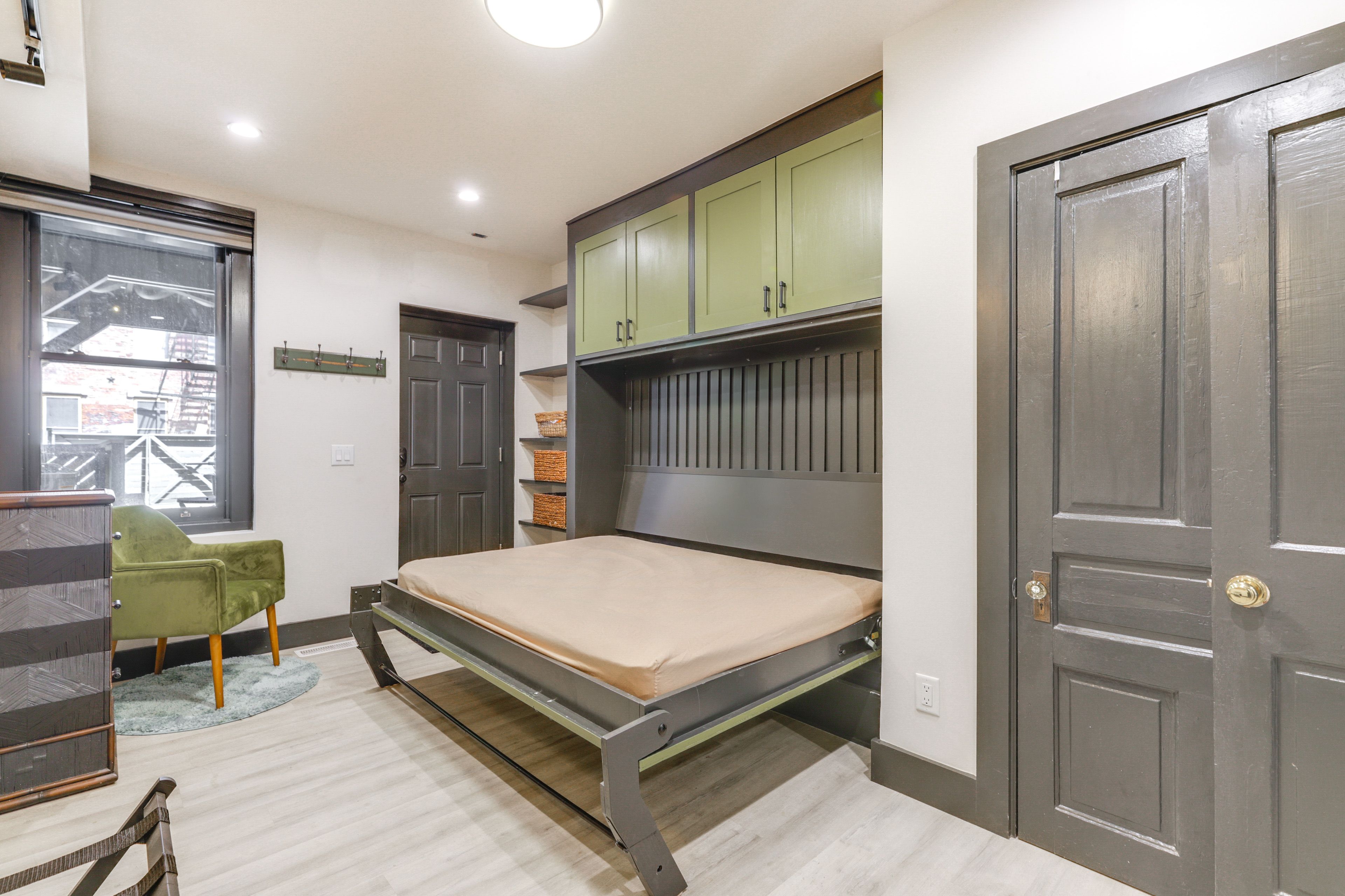 Bedroom | Full Murphy Bed | Washer & Dryer