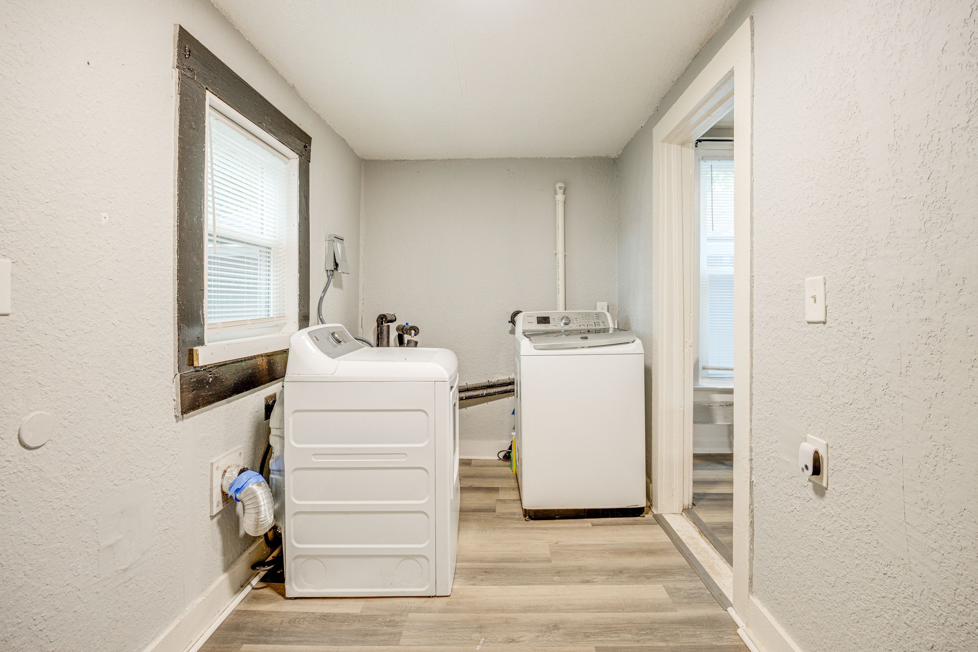 Washer & Dryer