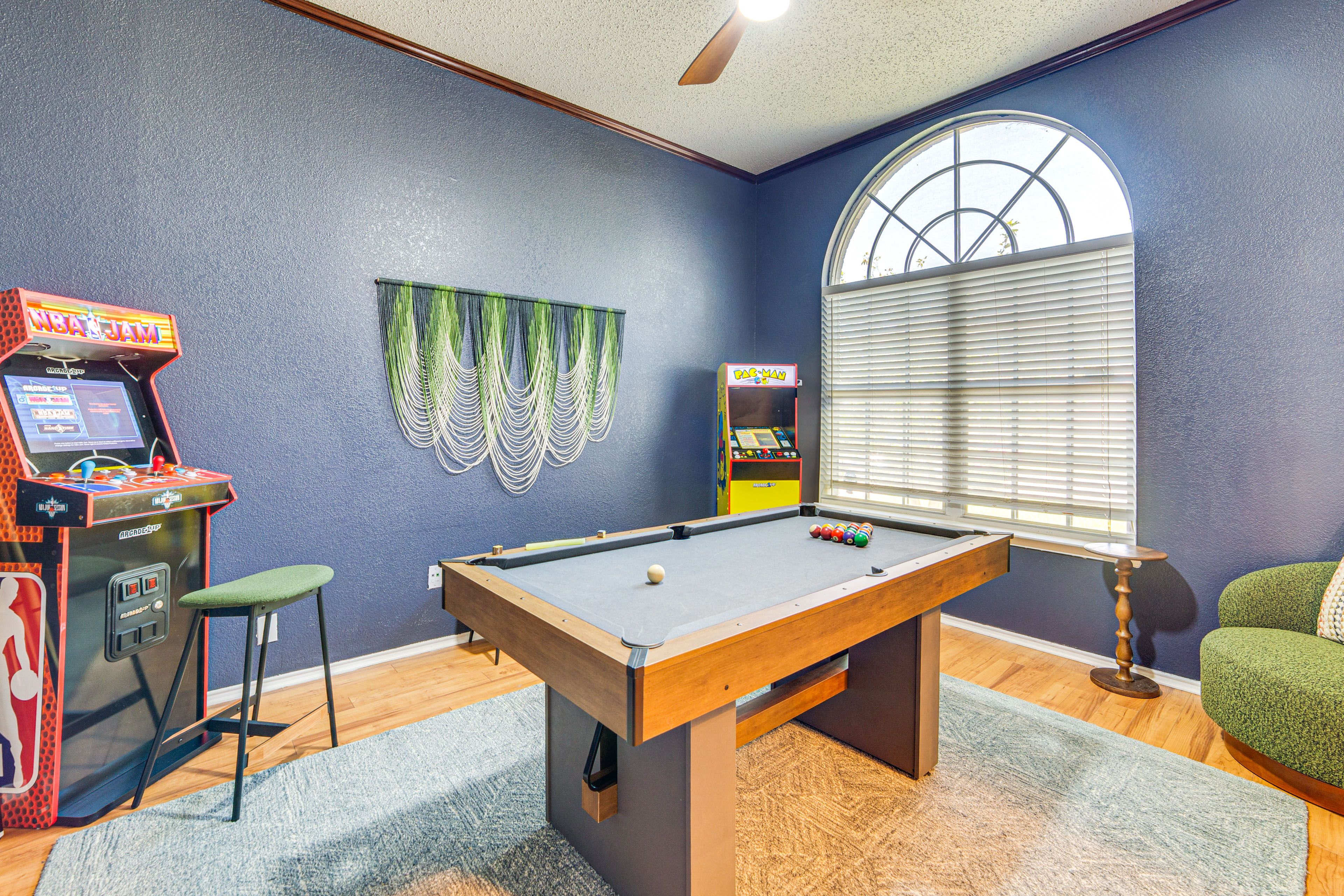 Game Room | 2-Story Home | Card Table | Free WiFi