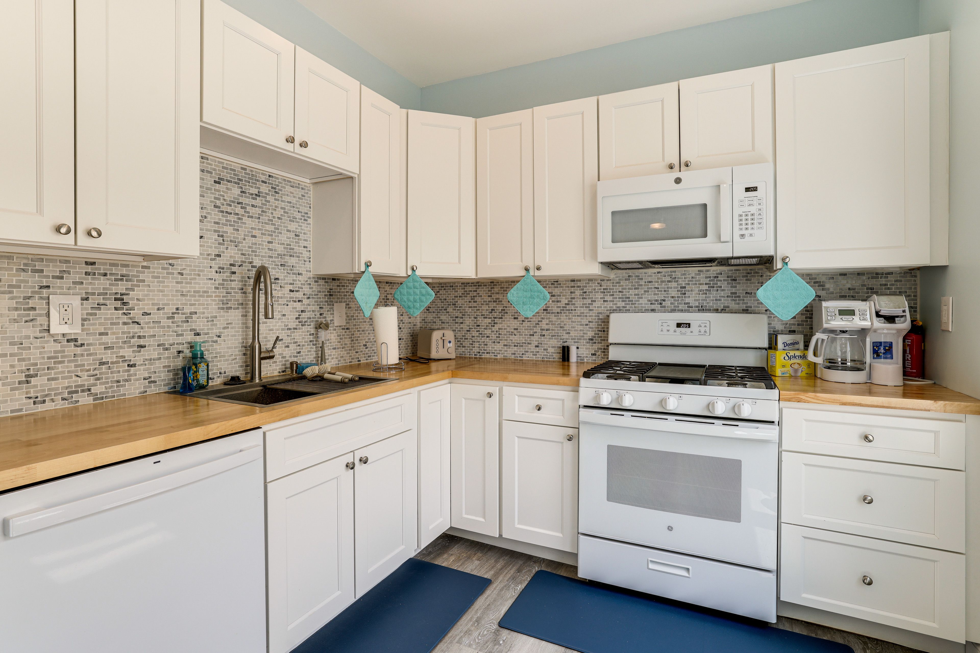 Kitchen | Central A/C & Heating