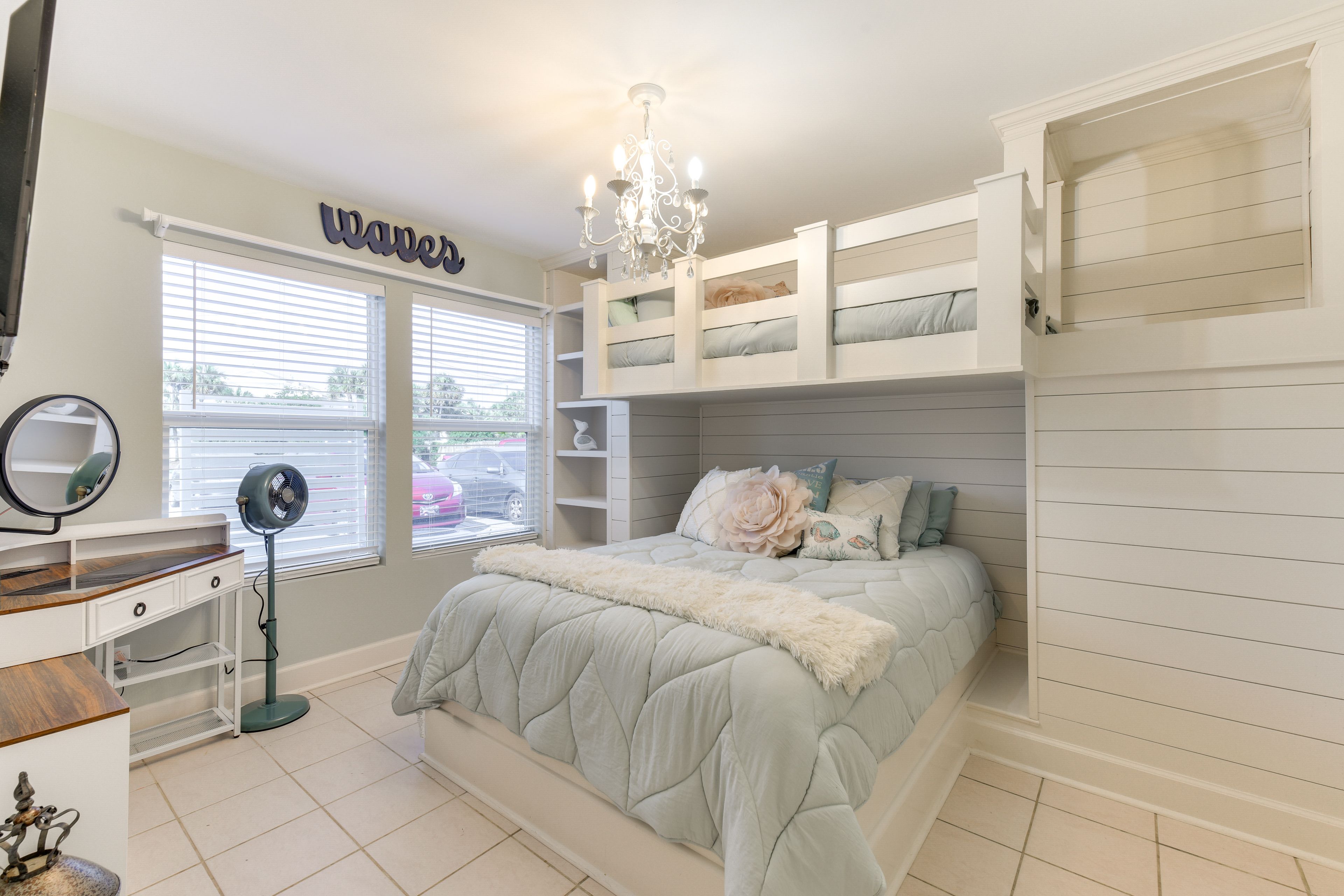 Bedroom 3 | Queen Bed | Lofted Twin Bed | 1st Floor