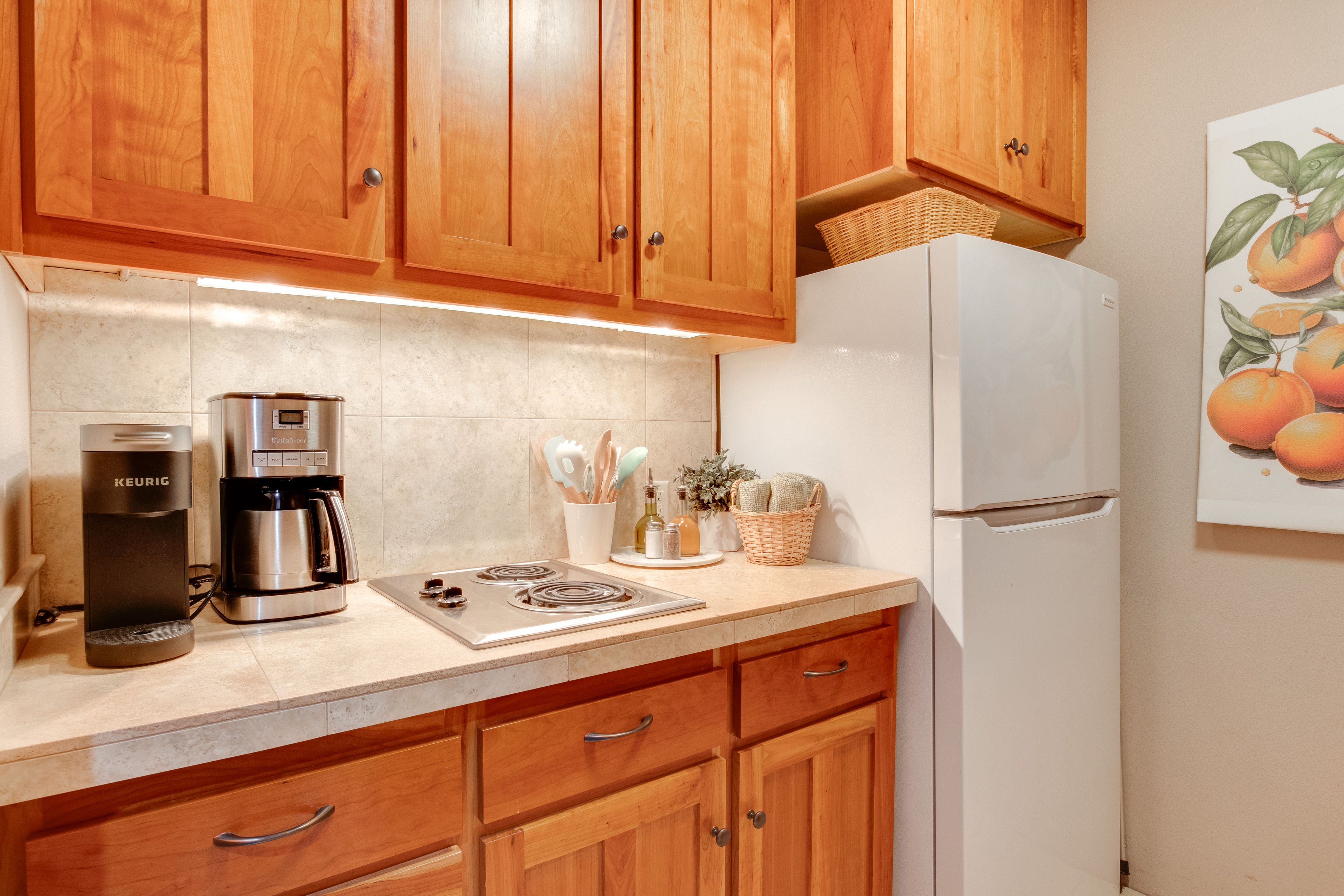 Kitchen | In-Unit Laundry