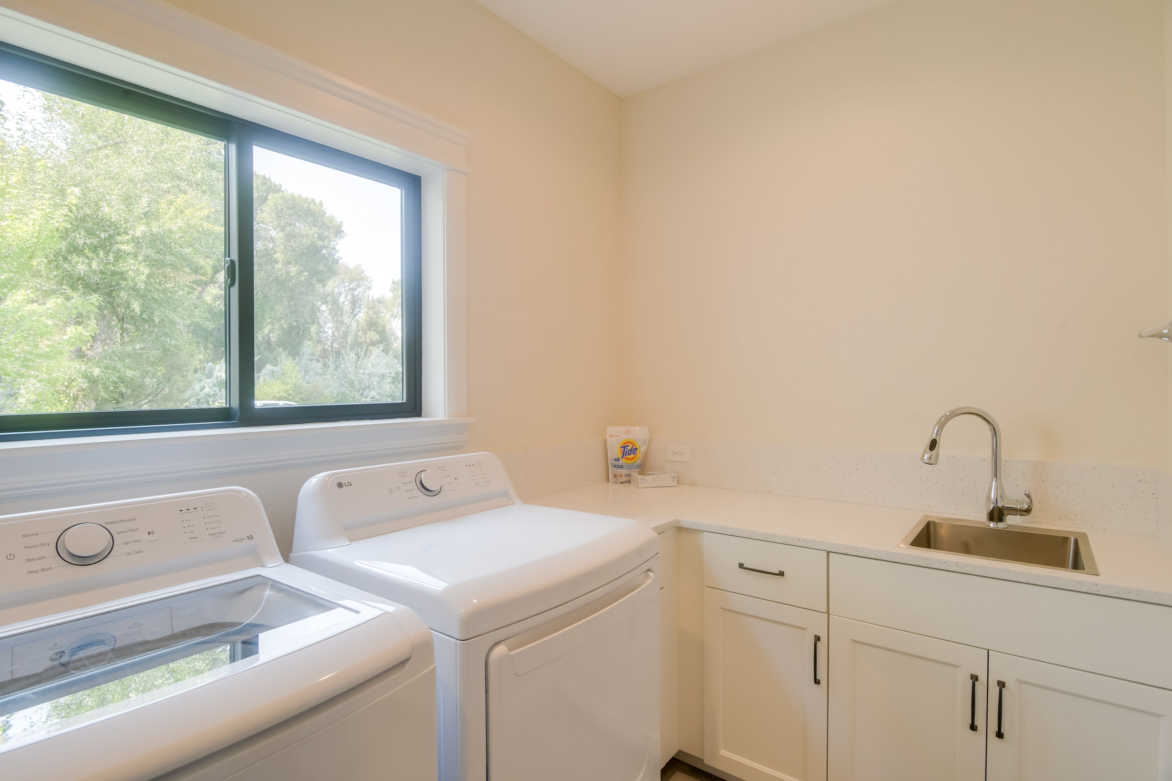 Laundry Room | 1st Floor