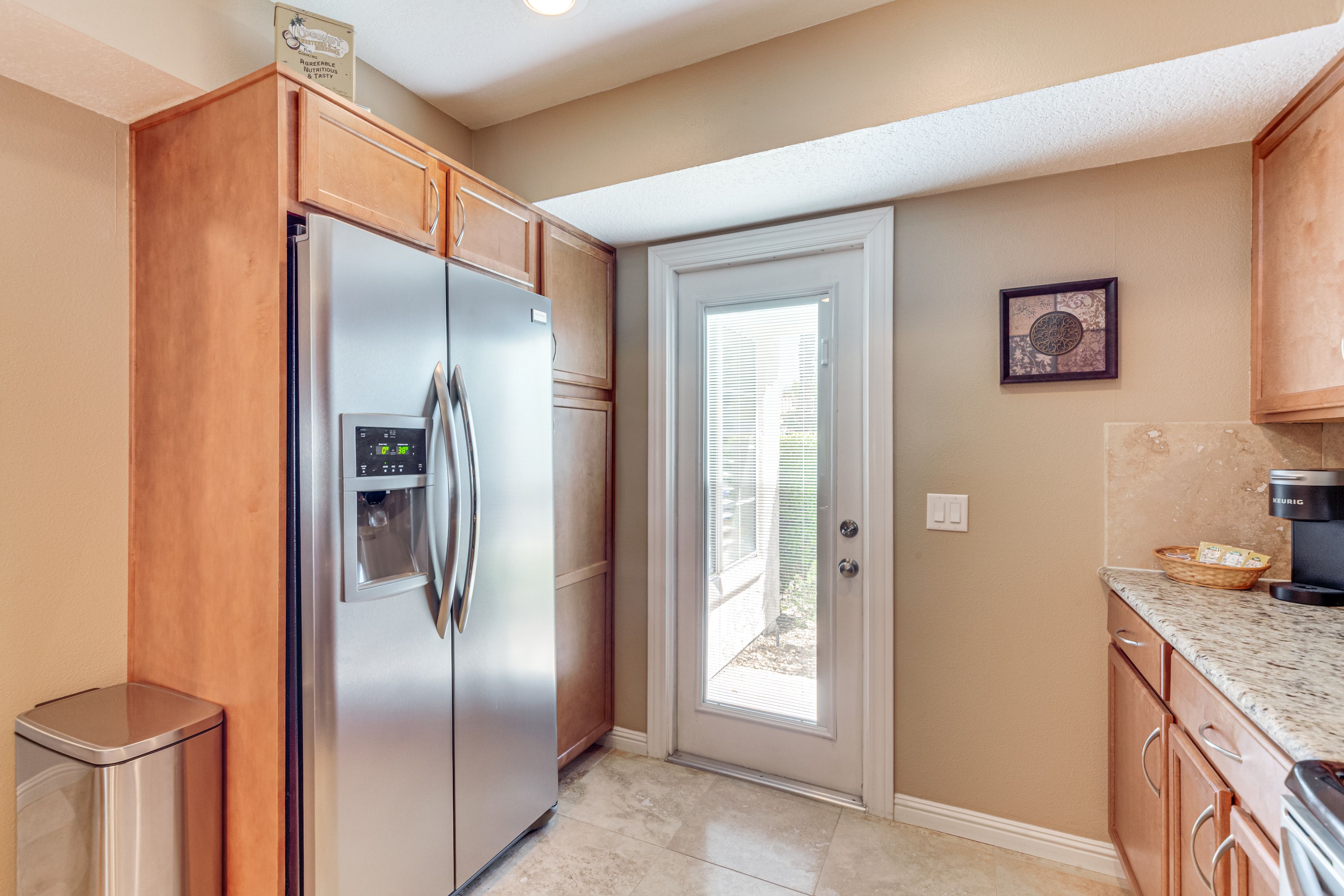 Kitchen | Keurig Coffee Maker | Dishwasher | Cooking Basics