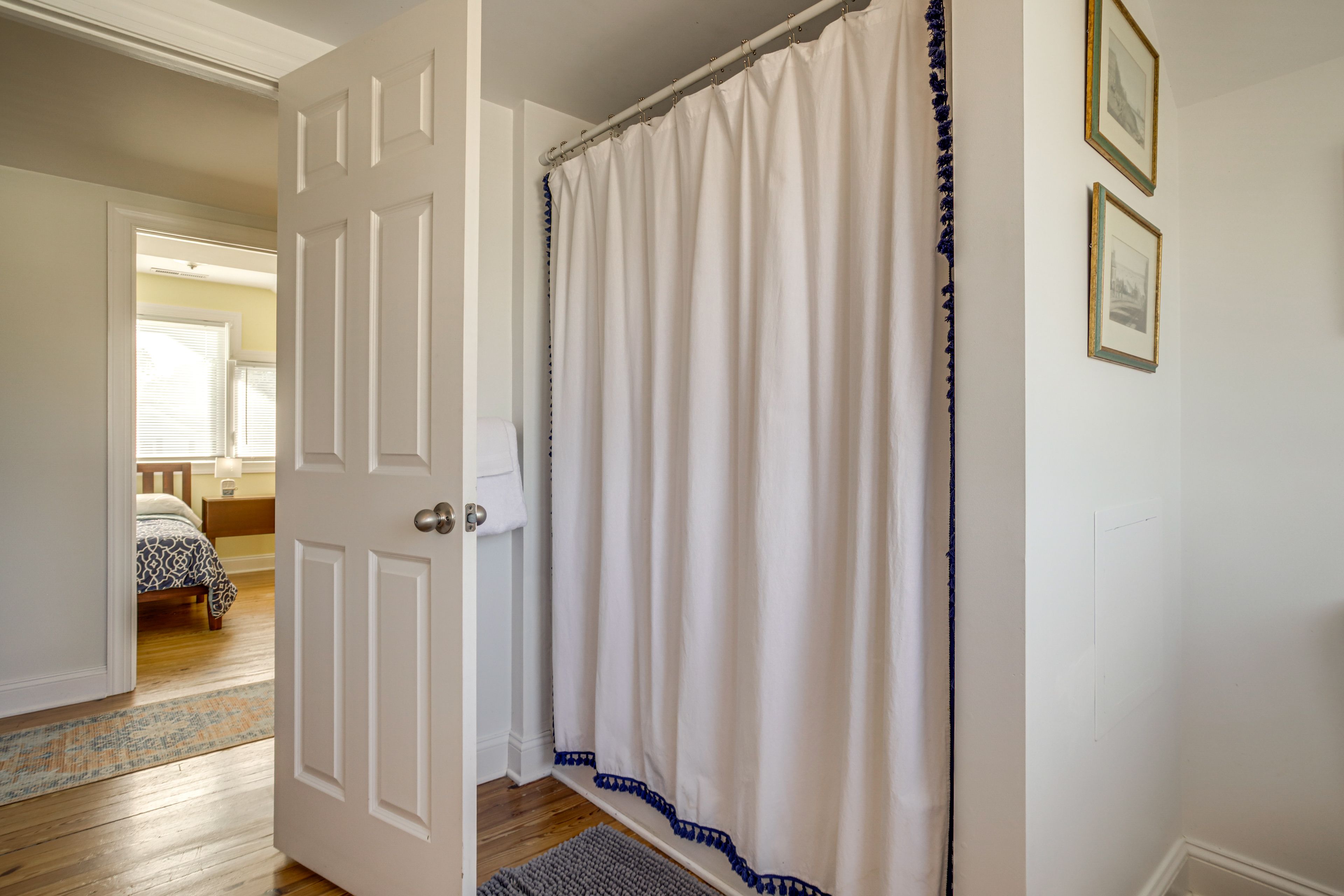 Full Bath | Towels | Hair Dryer | 2nd Floor