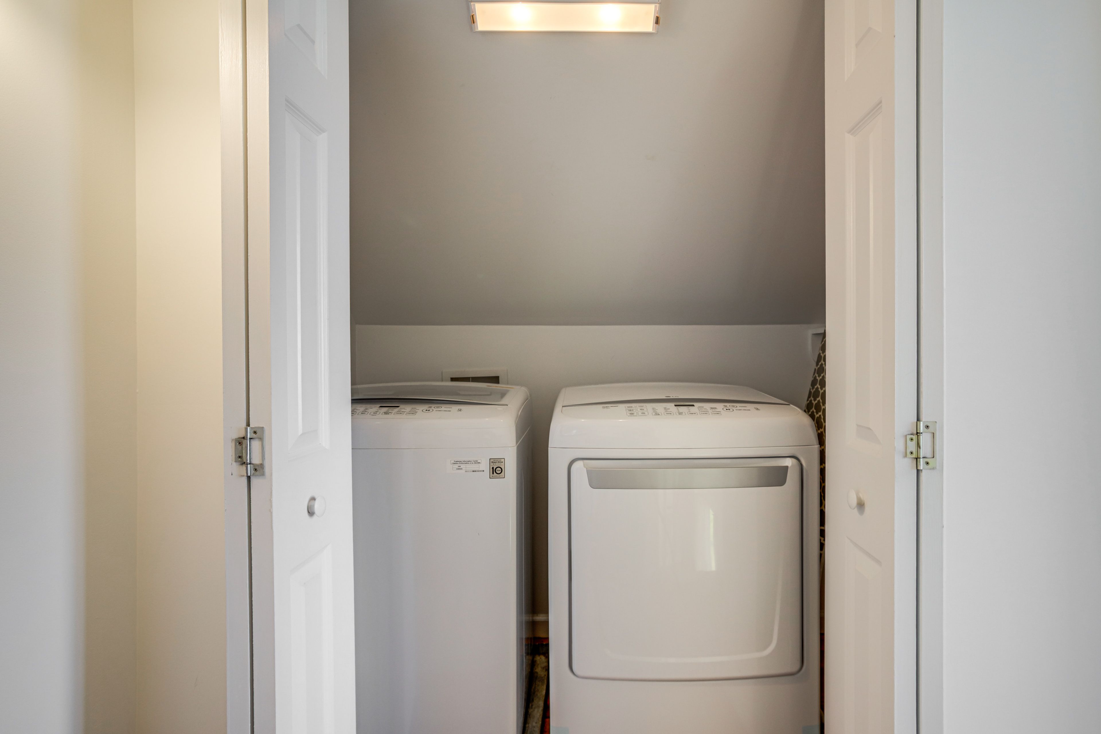 Washer & Dryer | 2nd Floor