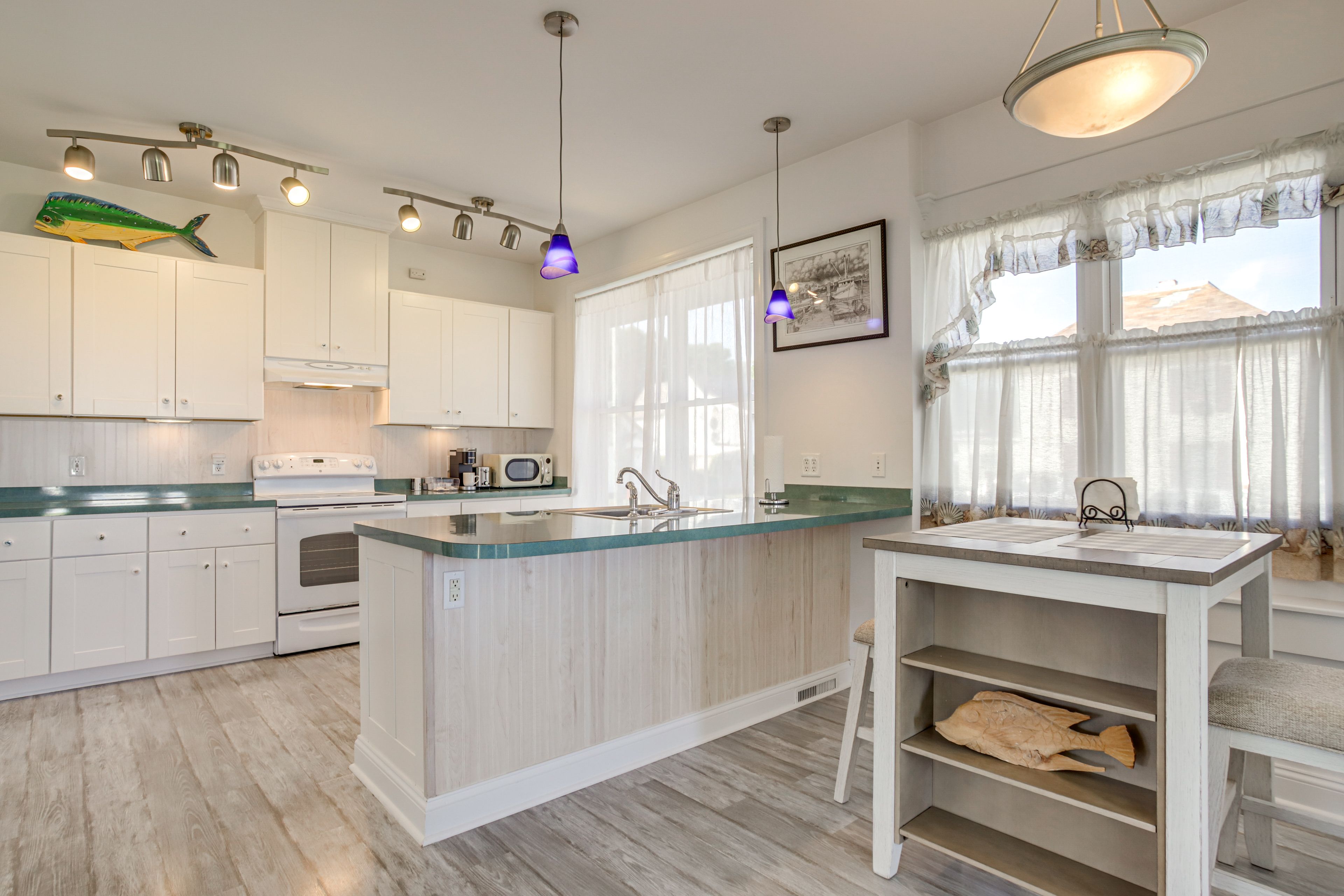 Kitchen | Breakfast Nook | Cooking Basics