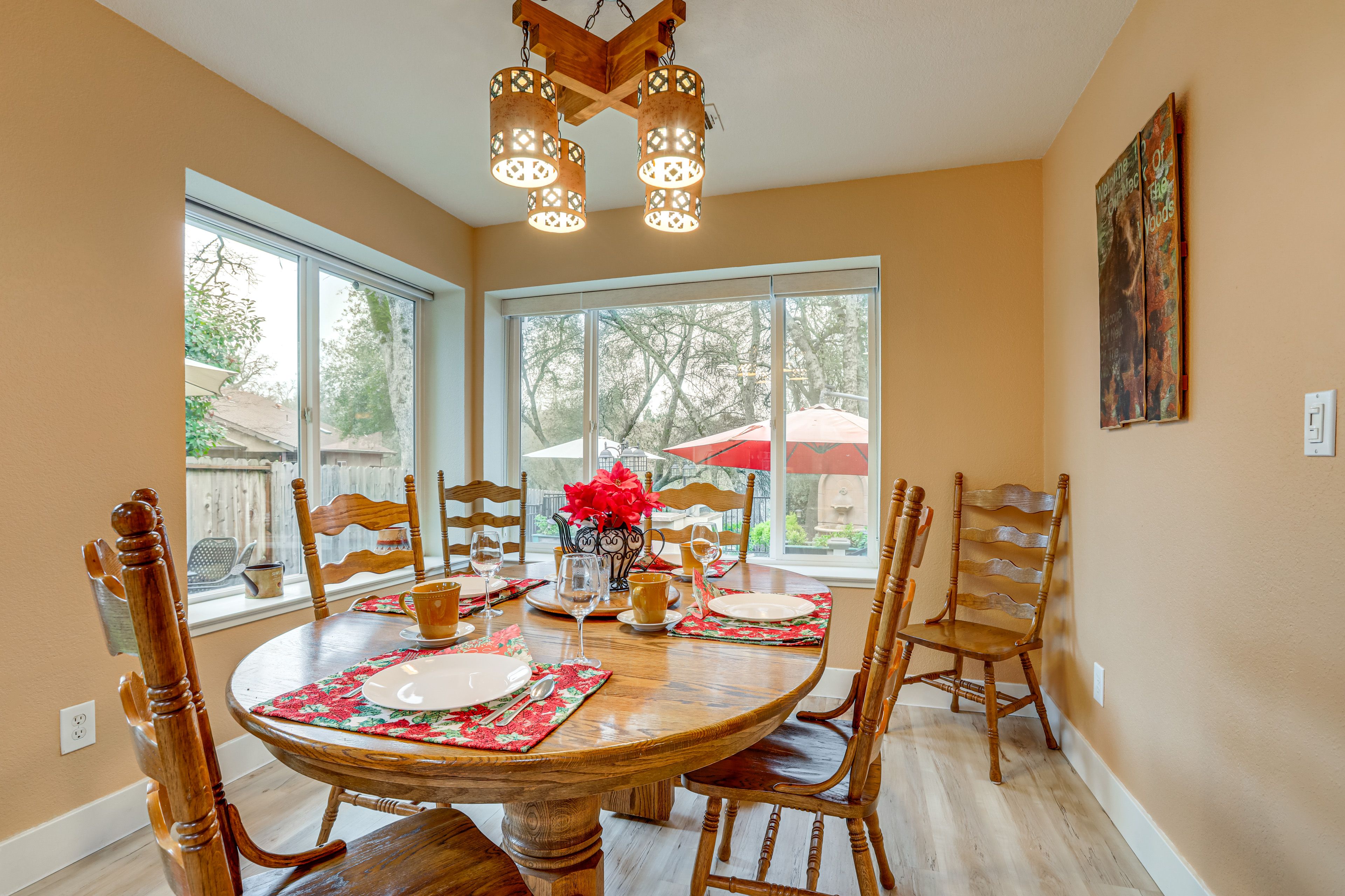 Dining Area | 1st Floor