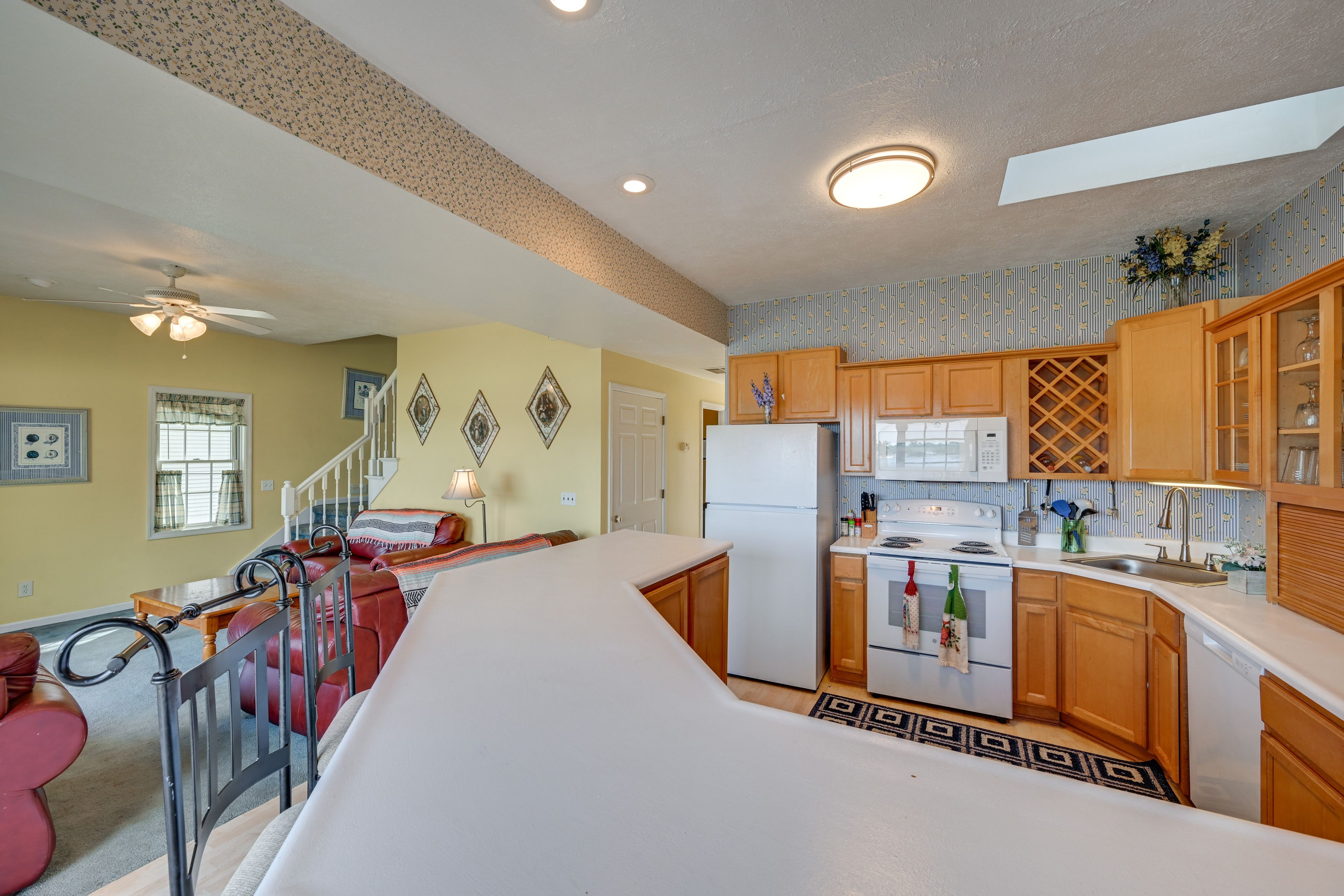 Kitchen | Toaster | Baking Basics | 1st Floor