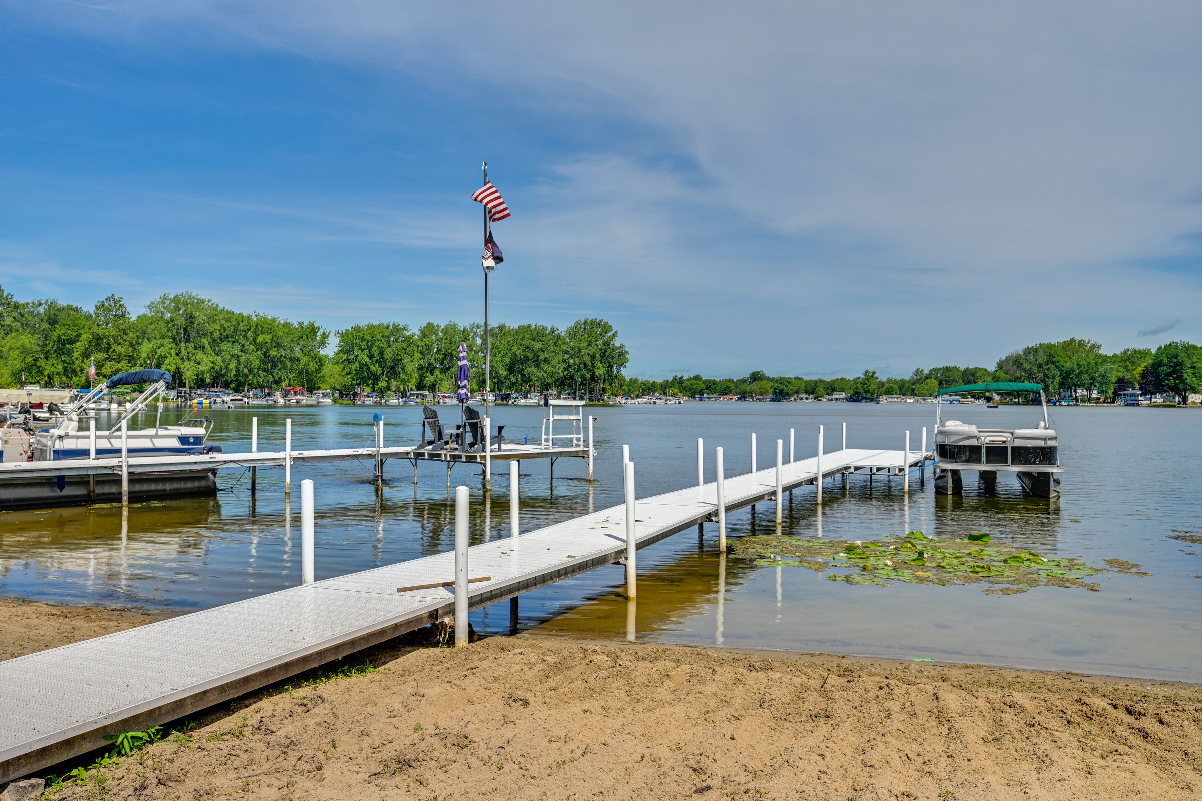 Lake Access On-Site | Dock