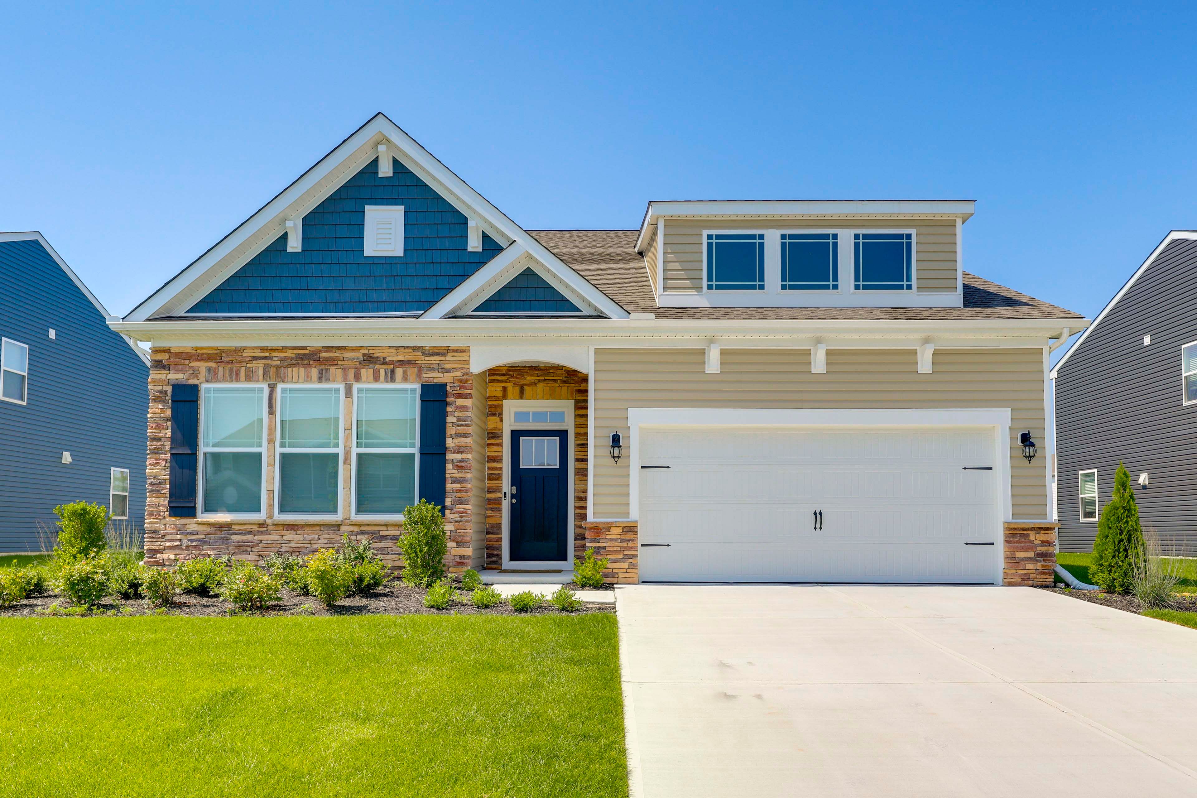House Exterior | Garage (1 Vehicle) | Driveway (4 Vehicles)