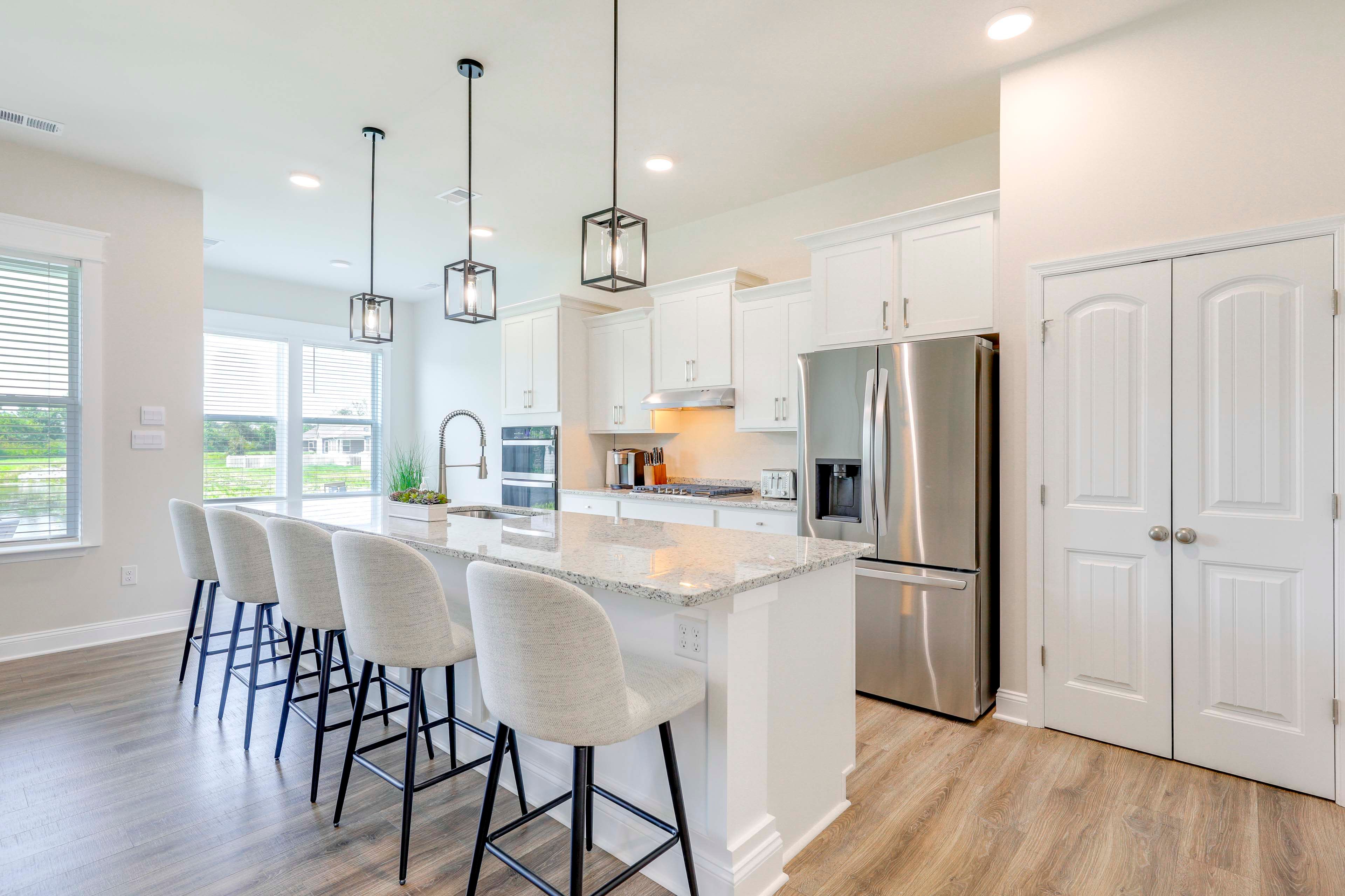 Kitchen | Dishwasher | Wall Oven