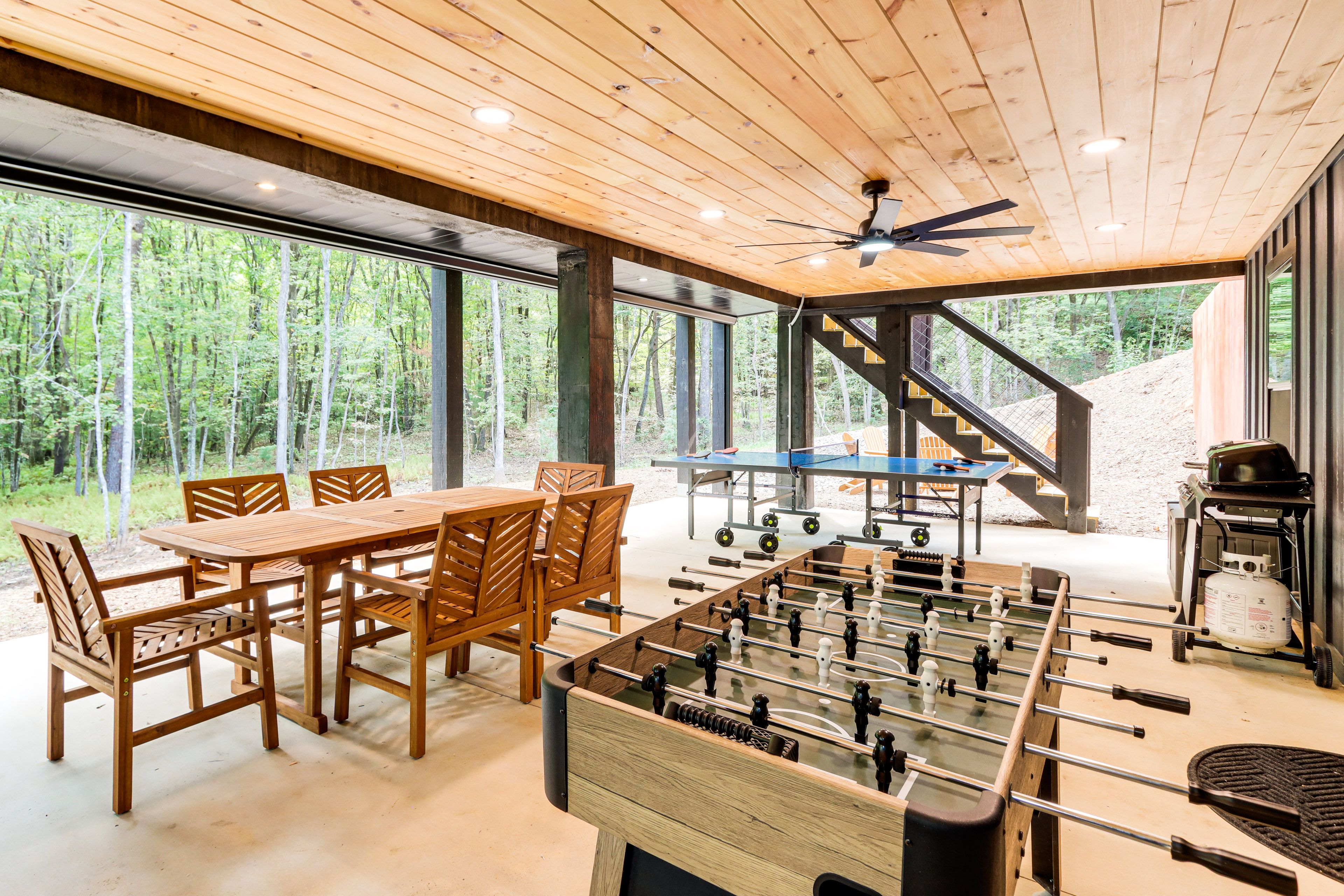 Patio | Foosball | Ping-Pong | Gas Grill | Electric Fireplace