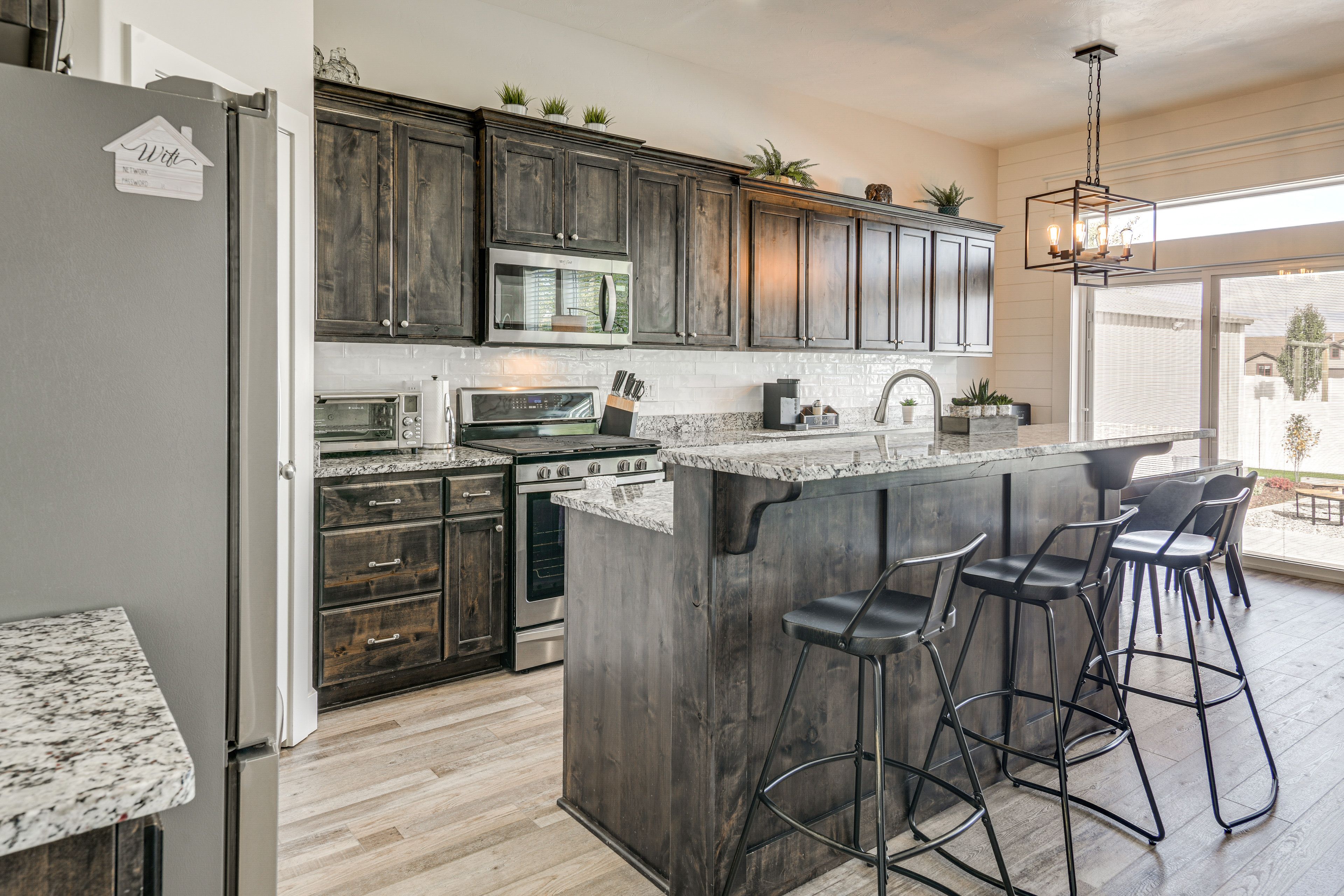 Kitchen | Main Level