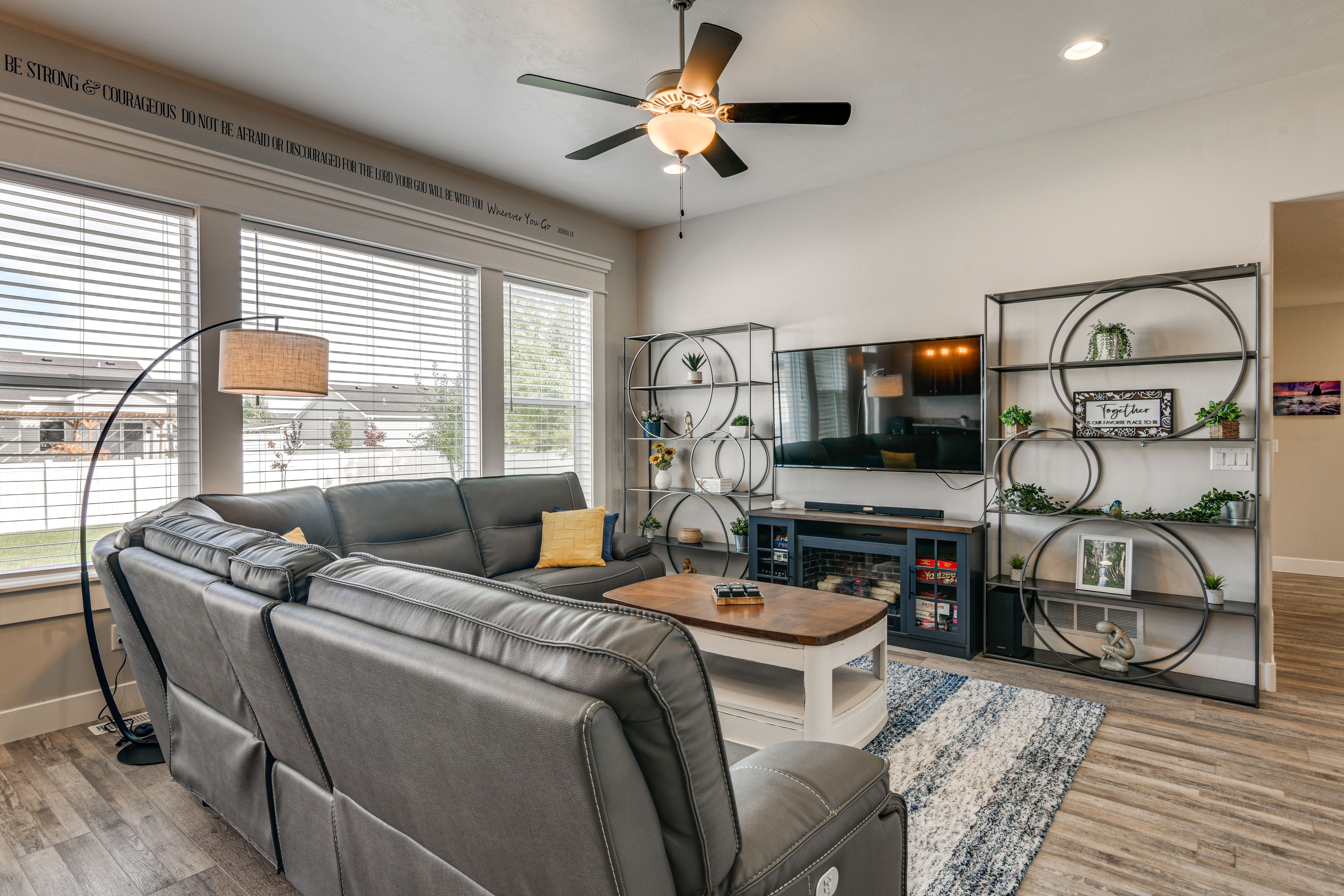 Living Room | Main Level