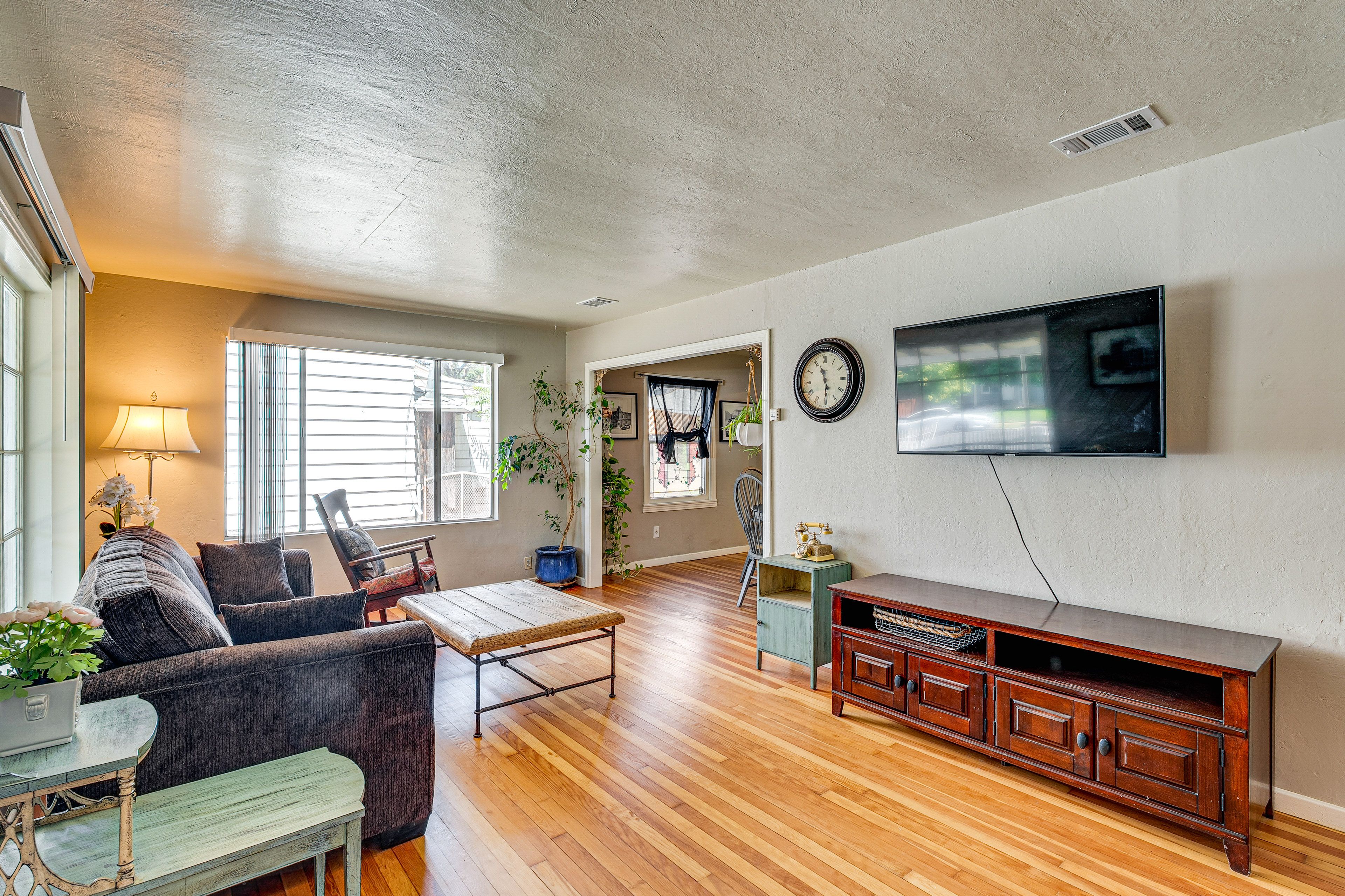 Living Room | Smart TV | Single-Story Home