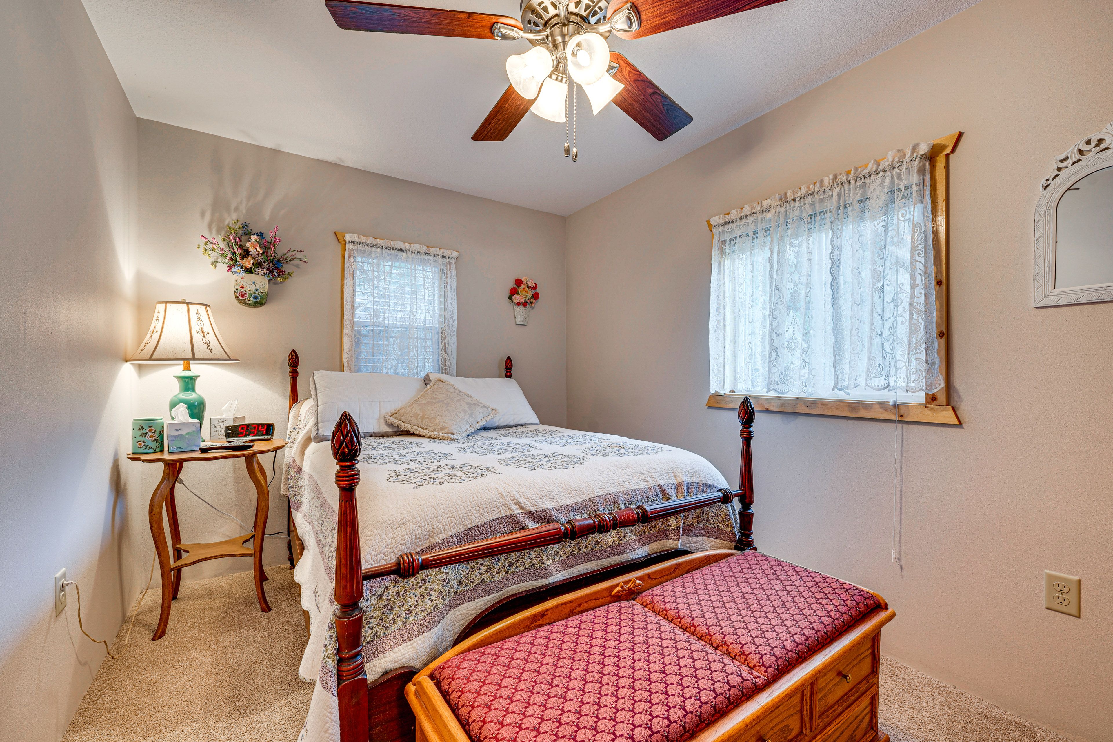 Bedroom 1 | Full Bed