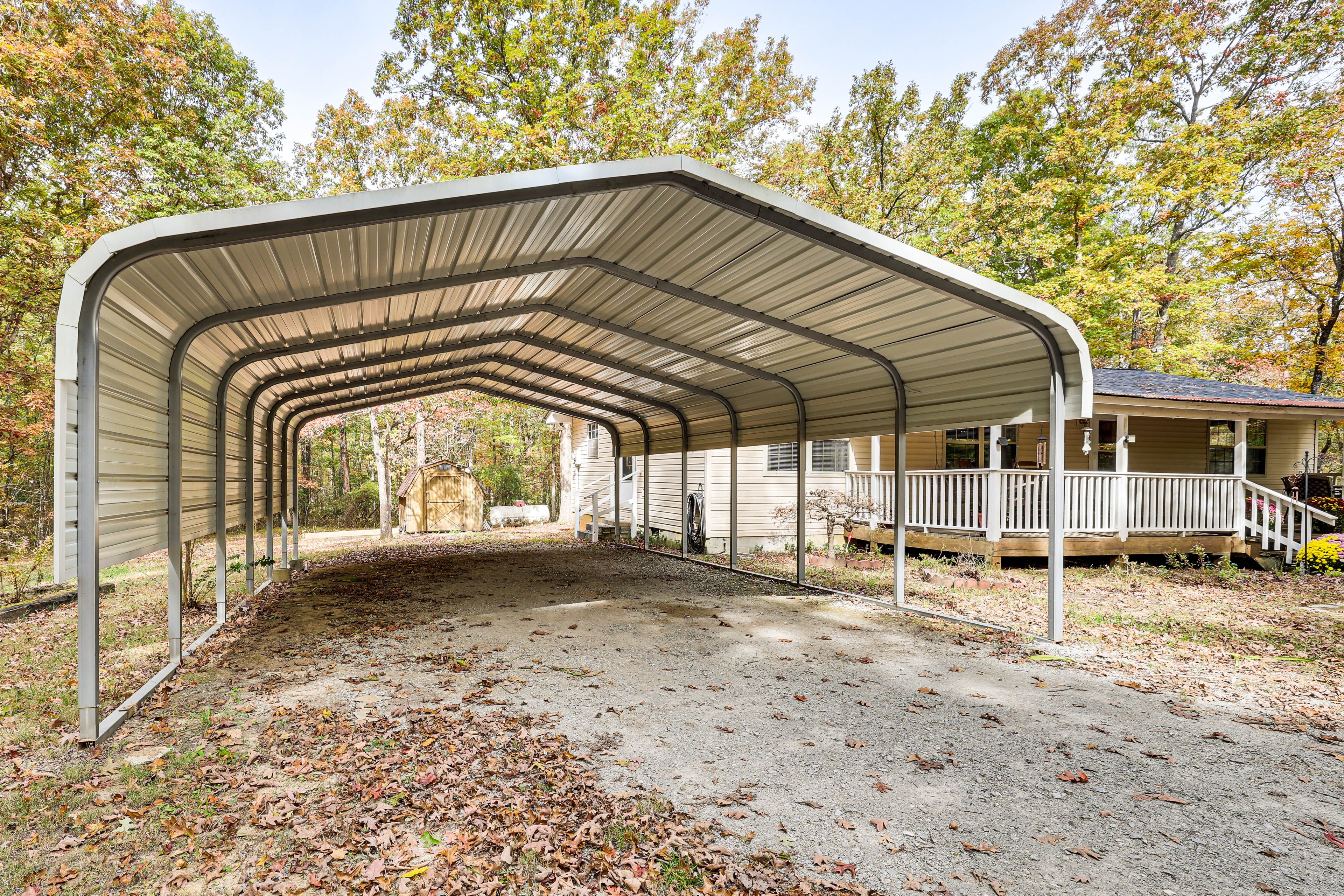 Parking | Carport (2 Vehicles) | Driveway (2 Vehicles)