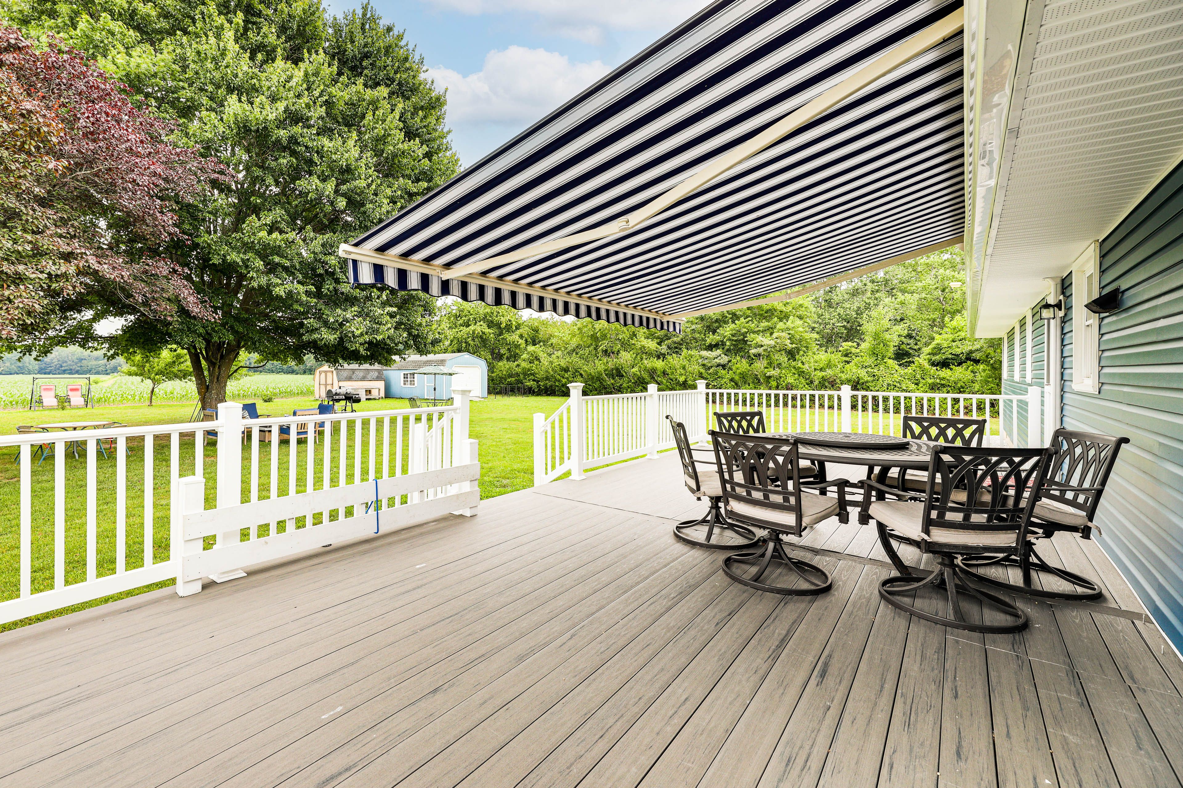 Deck | Fenced-In Yard | Gas Grill | Wood-Burning Fire Pit