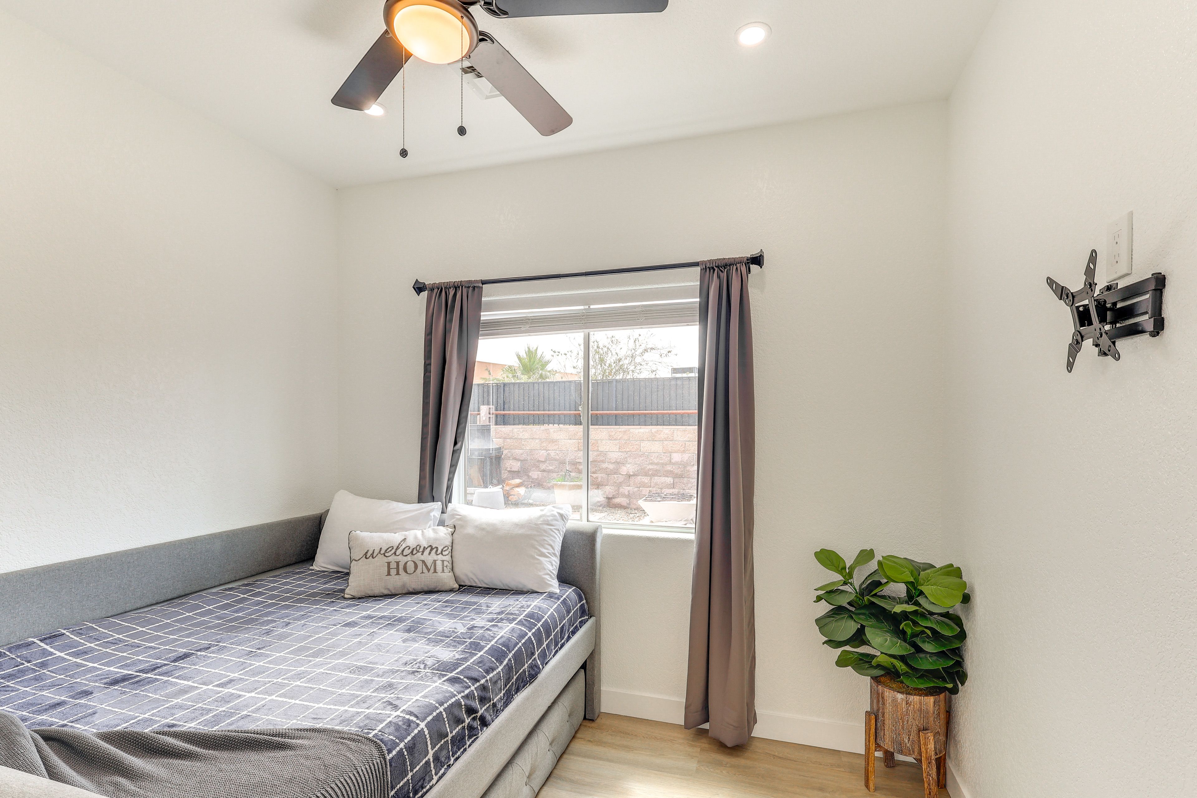 Bedroom 4 | Queen Bed w/ Twin Trundle