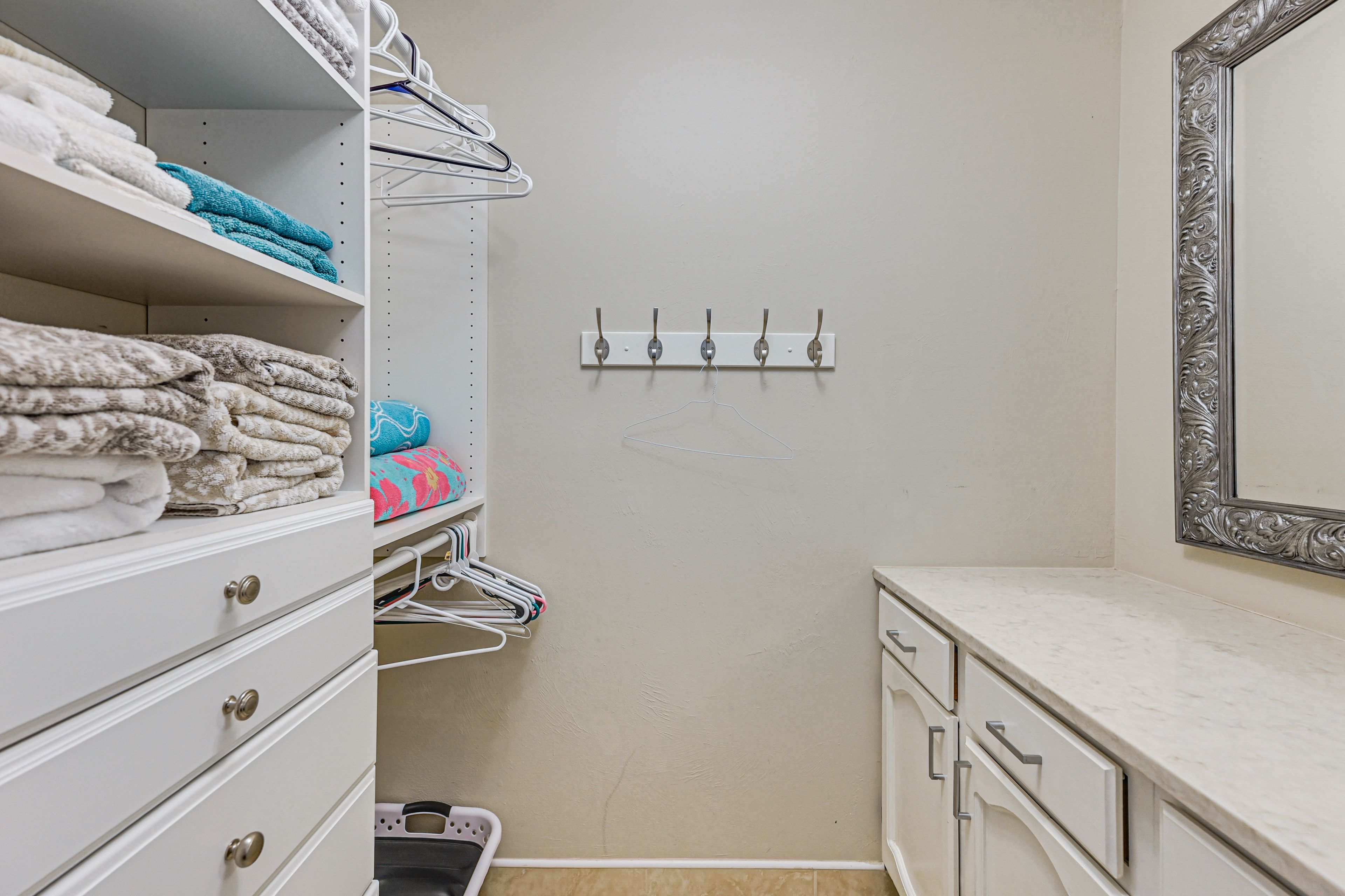 Walk-In Closet | Beach Towels