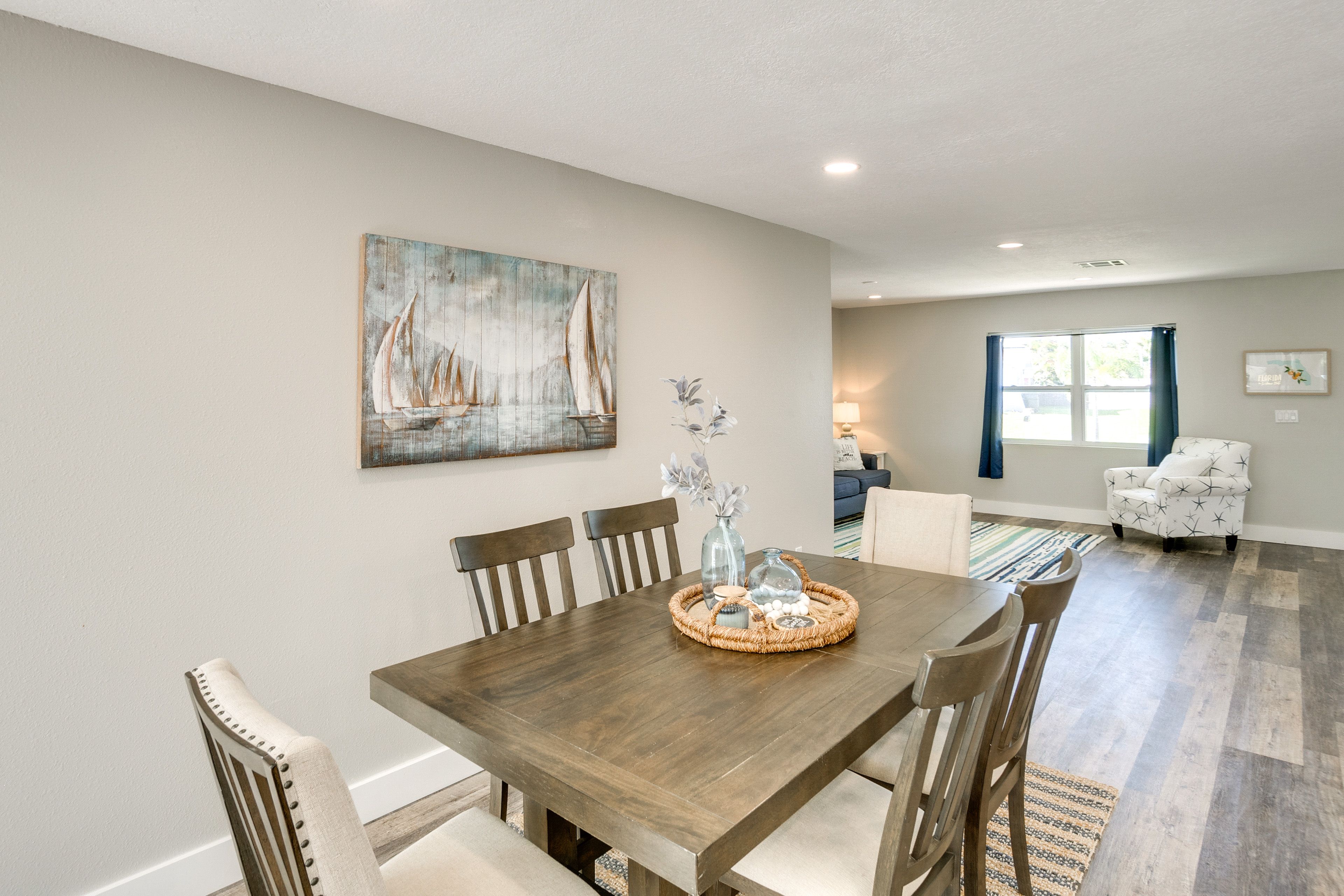 Dining Area | Dishware/Flatware