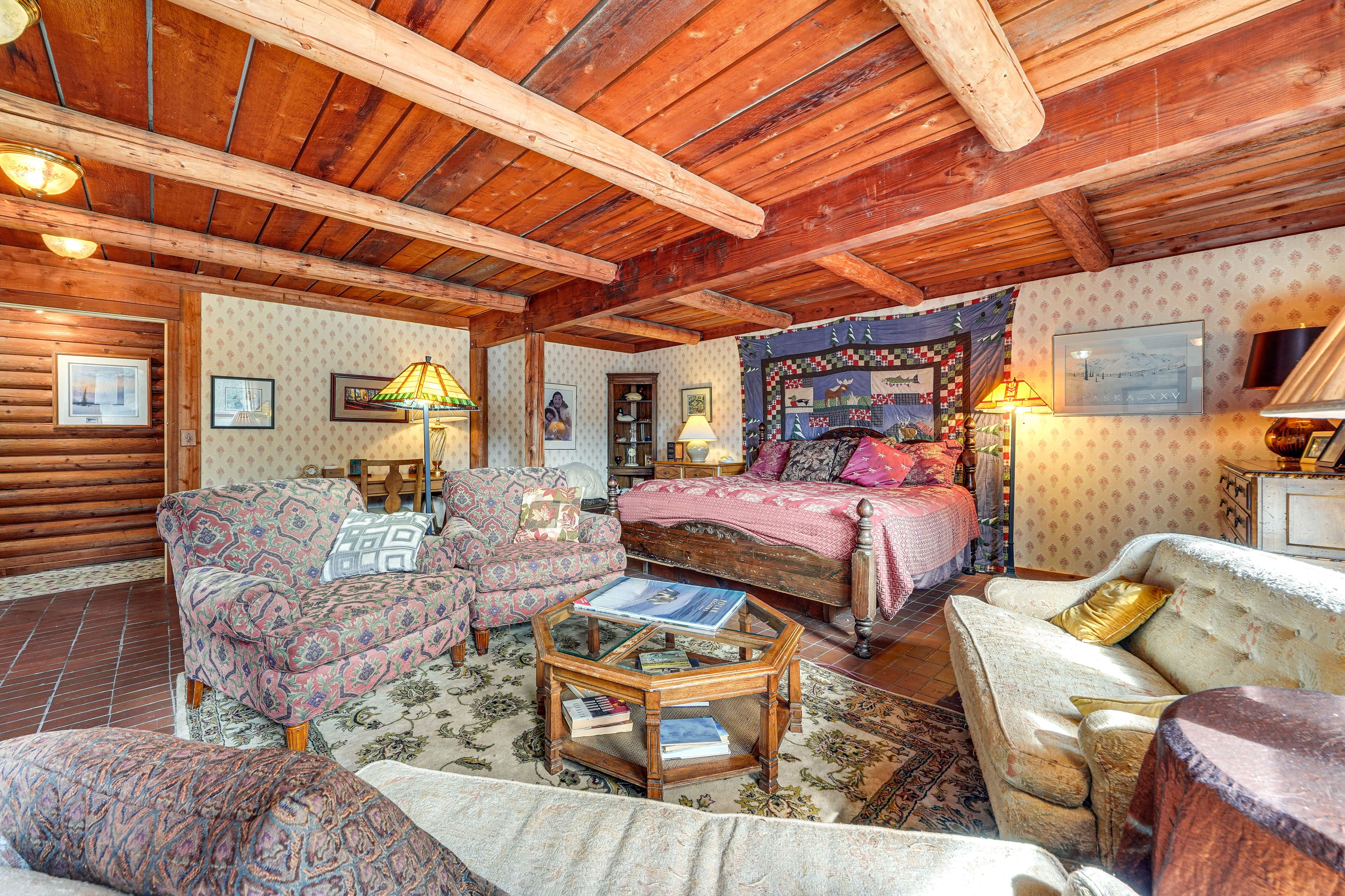 Bedroom 1 | King Bed | Upper Floor