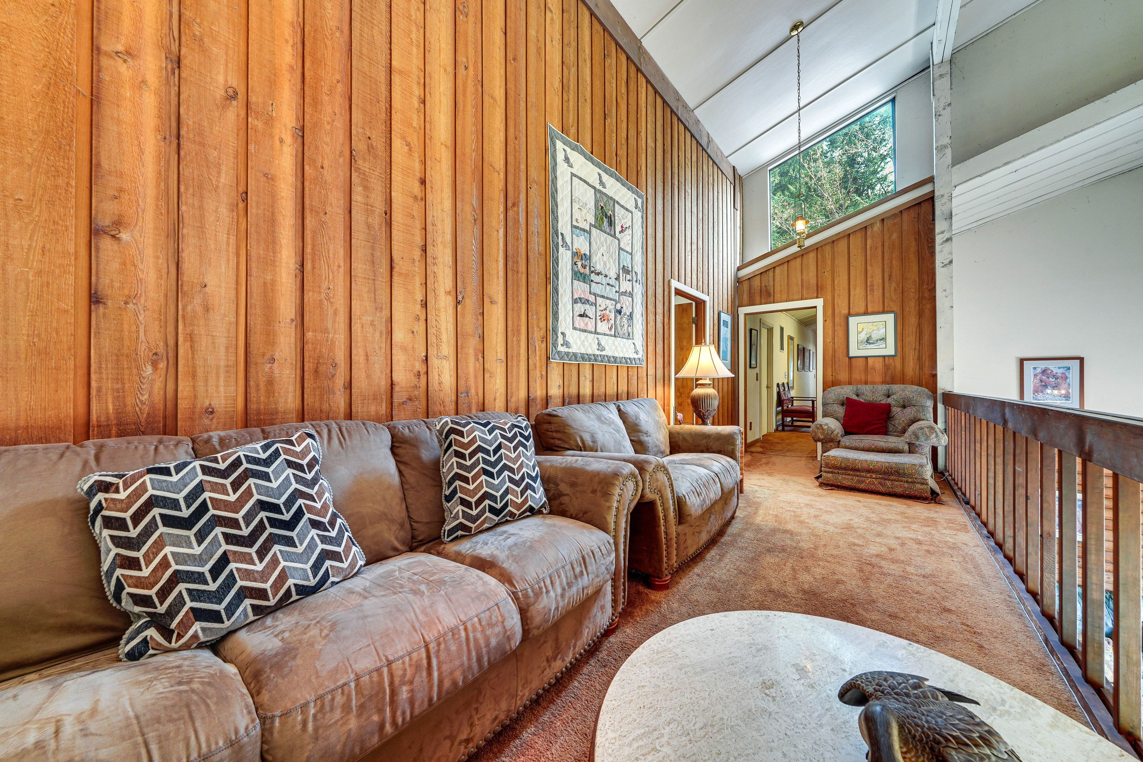Loft | Upper Floor