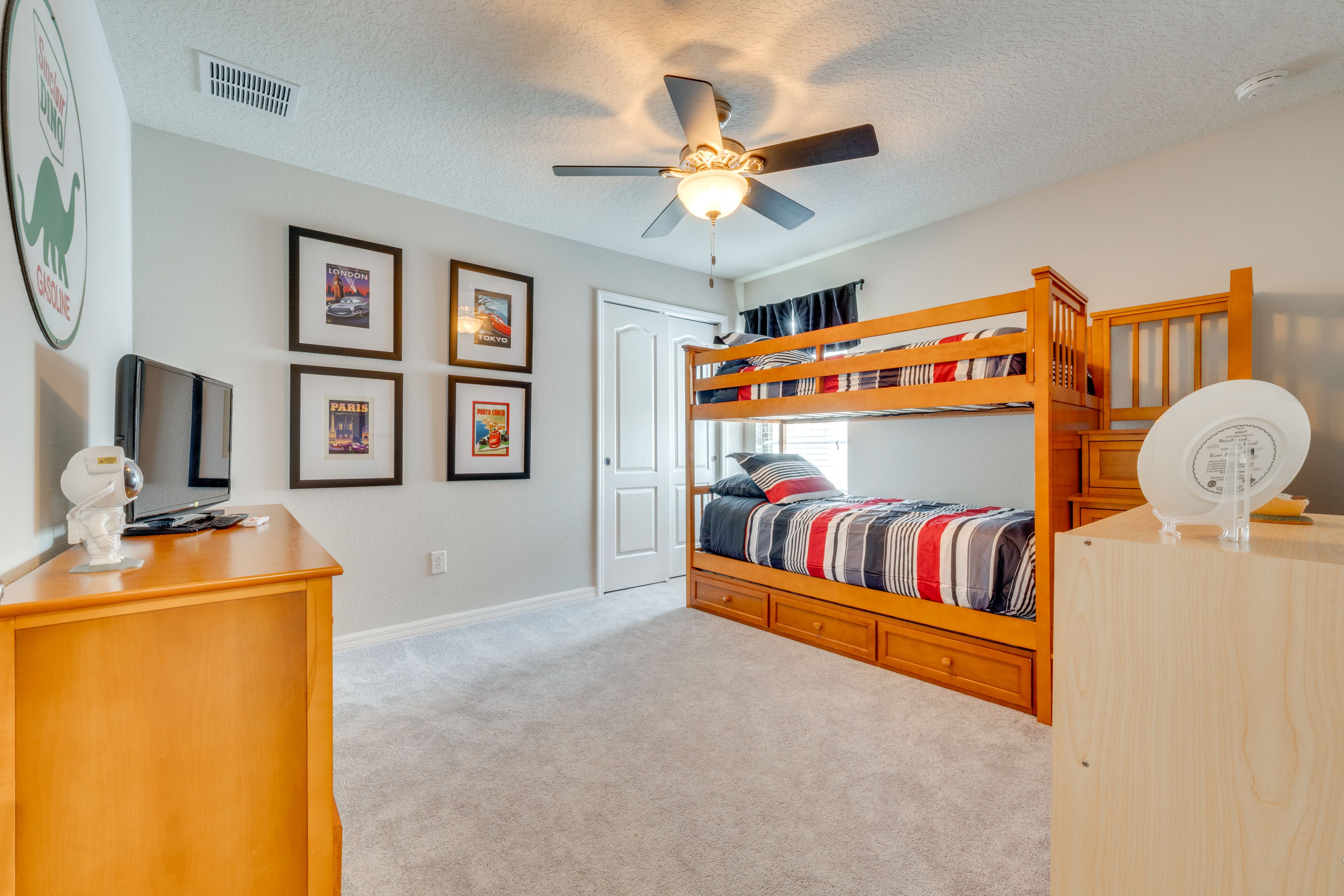 Bedroom 6 | 2nd Floor | Twin Bunk Bed