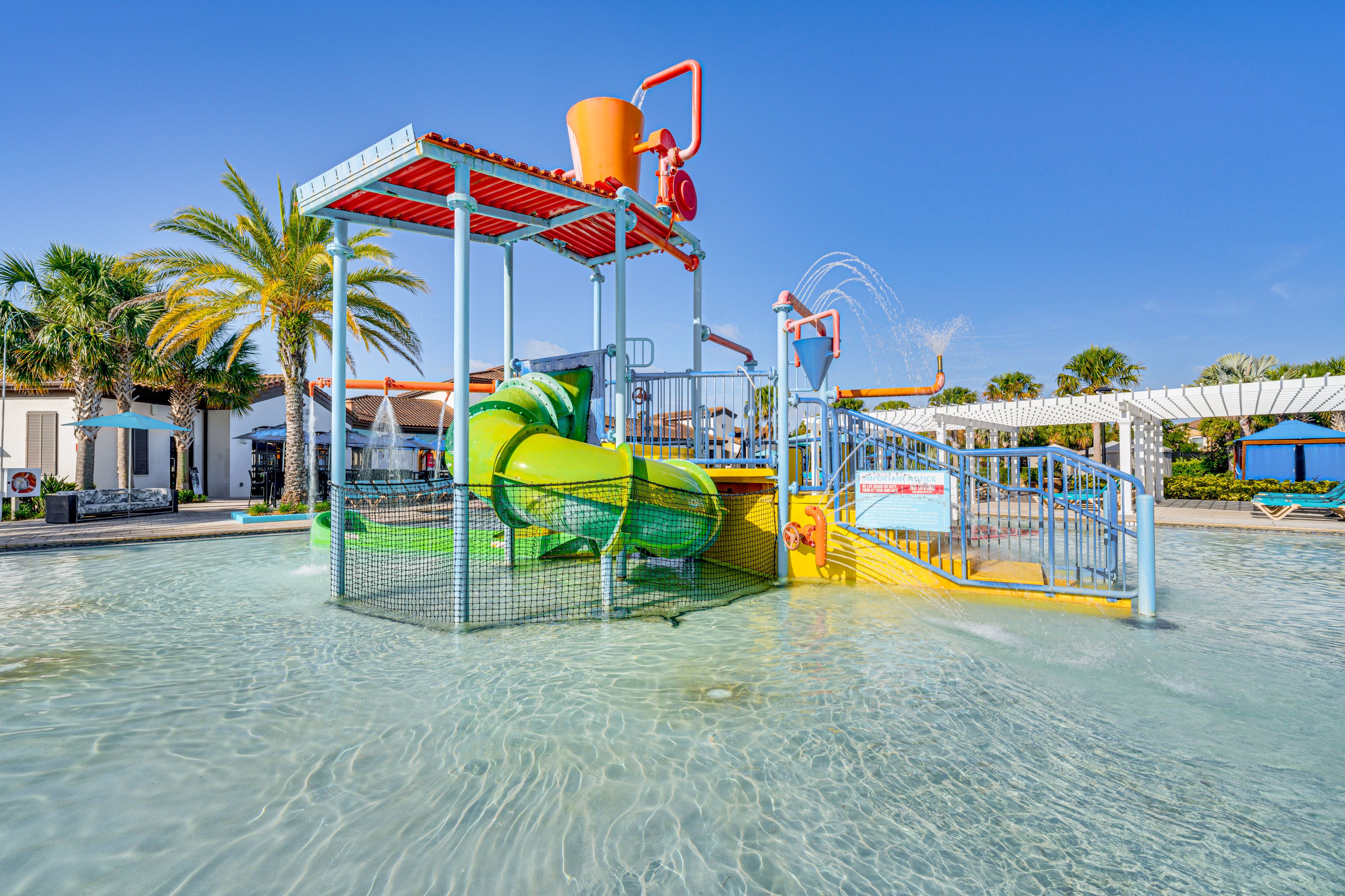 Windsor at Westside | Community Amenities | Family-Friendly Pool