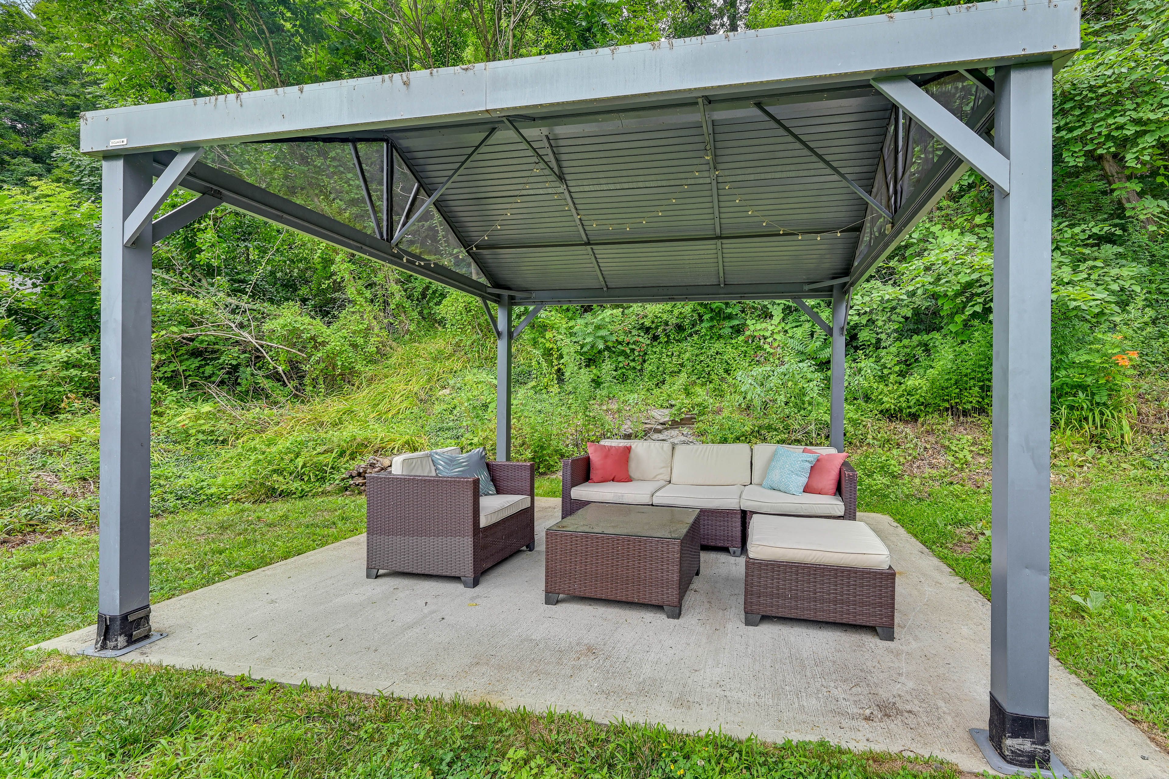 Patio | Gas Grill | Private Yard