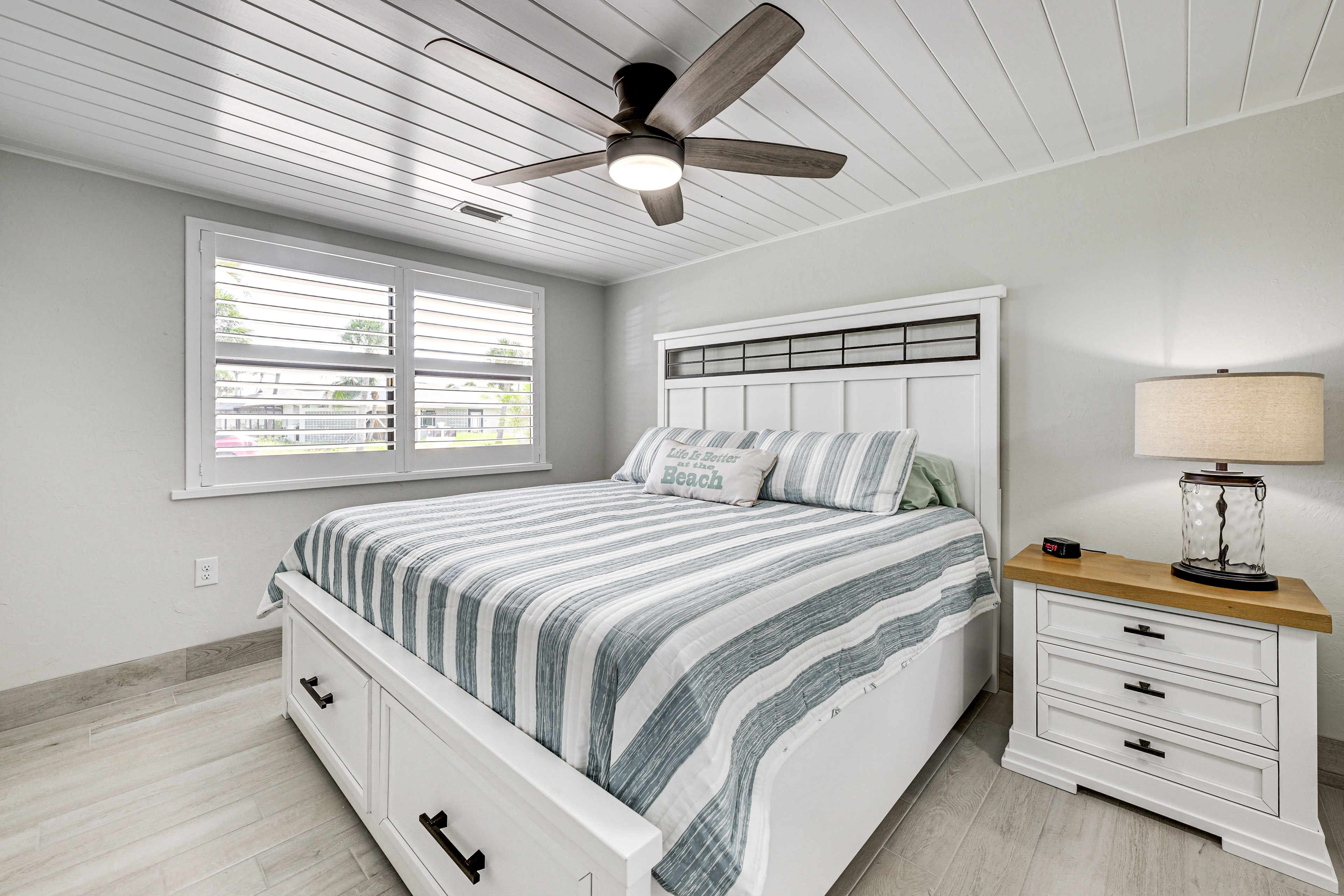 Bedroom 1 | King Bed | En-Suite Bathroom
