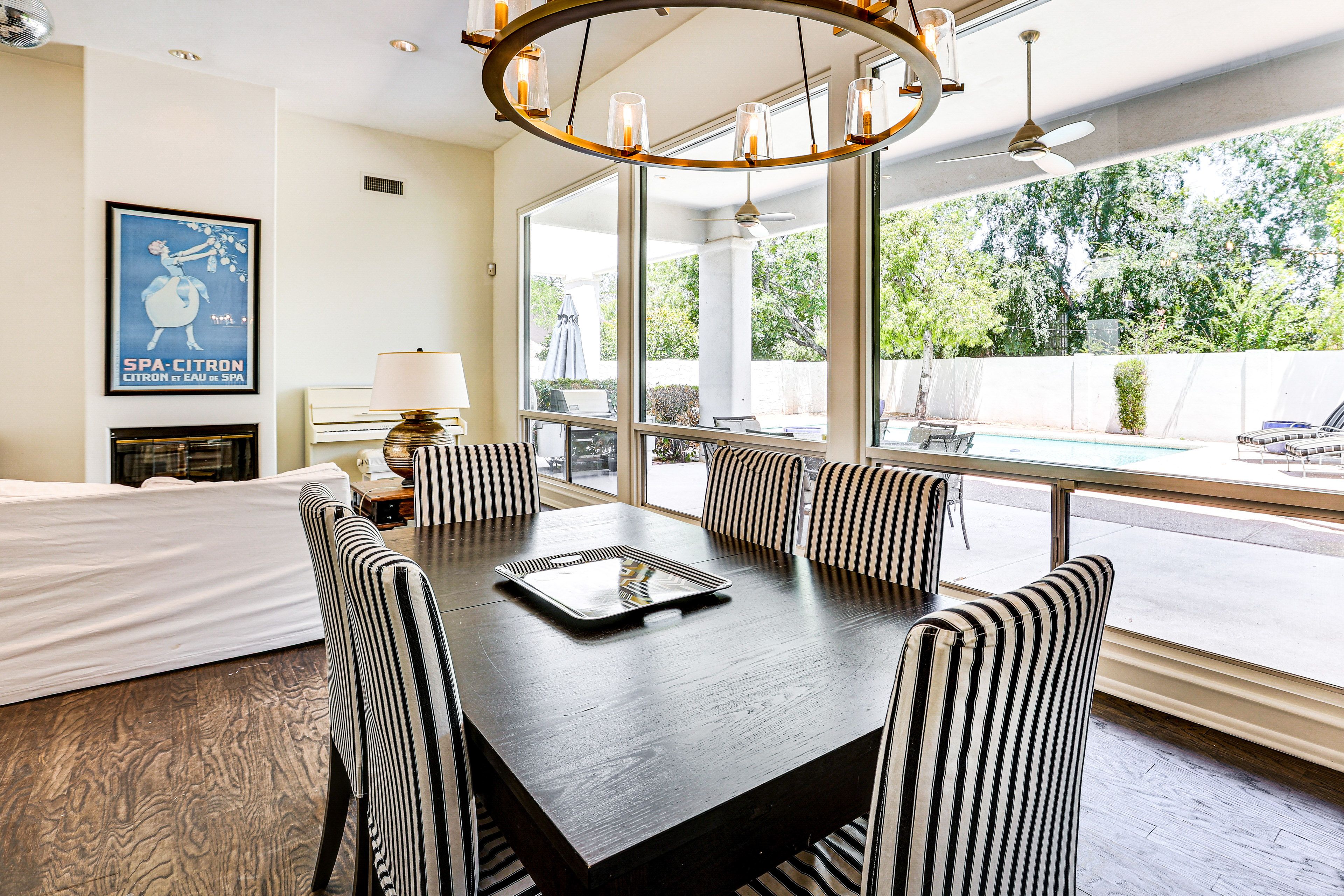 Dining Area | Dishware & Flatware