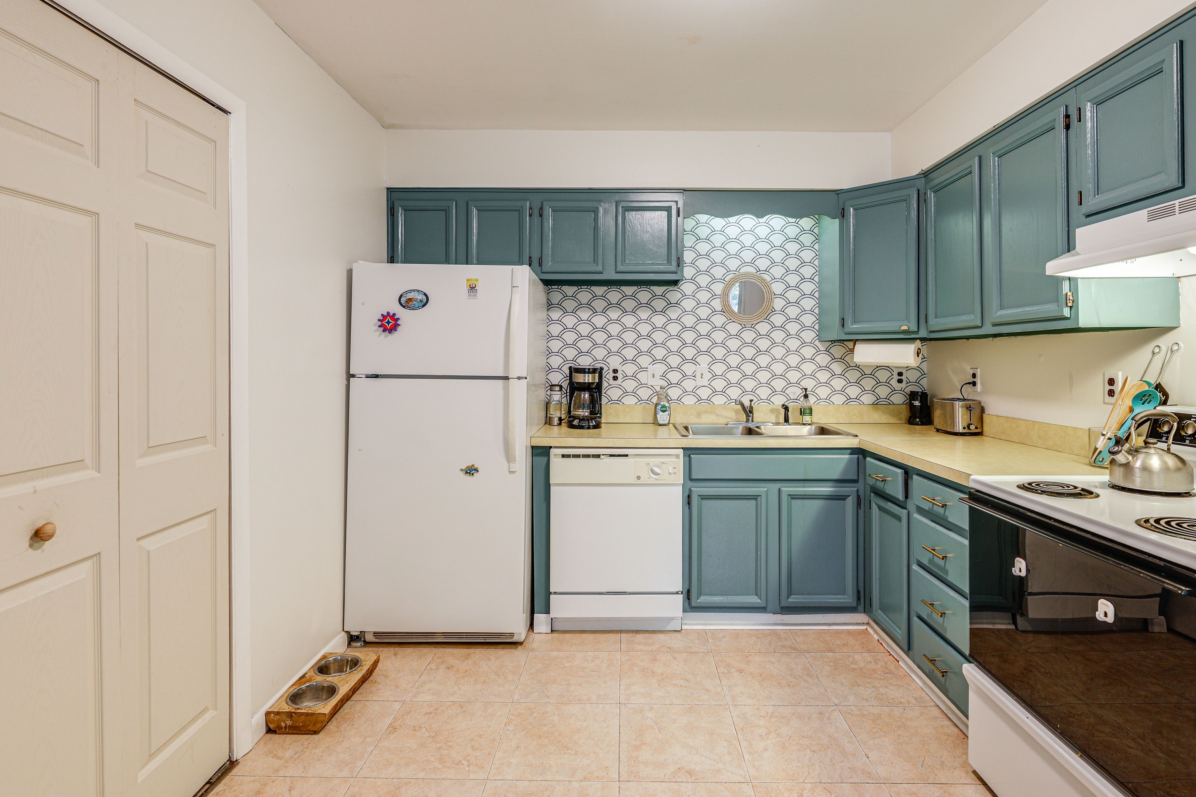 Kitchen | Toaster | Drip Coffee Maker