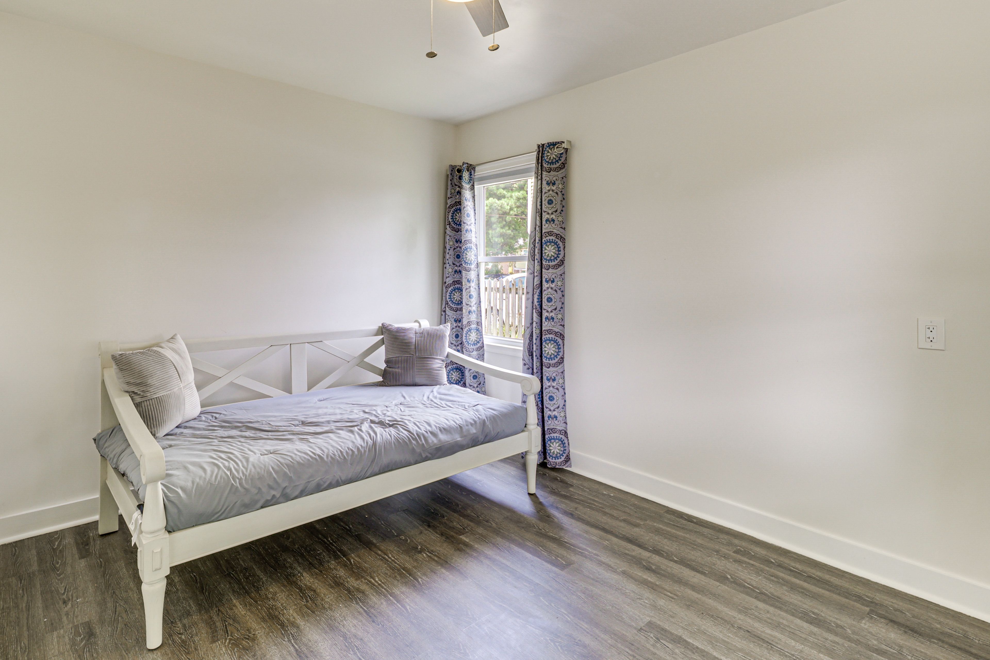 Bedroom 4 | Twin Daybed