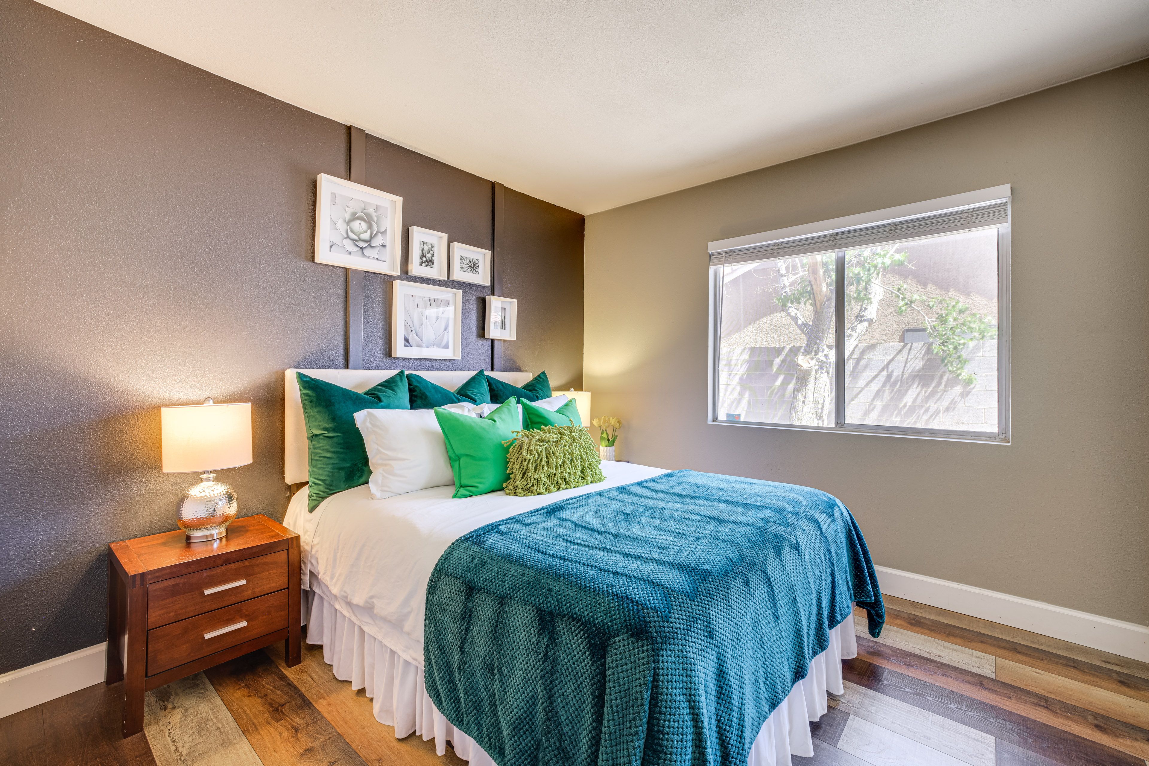 Bedroom 4 | Queen Bed | 1st Floor