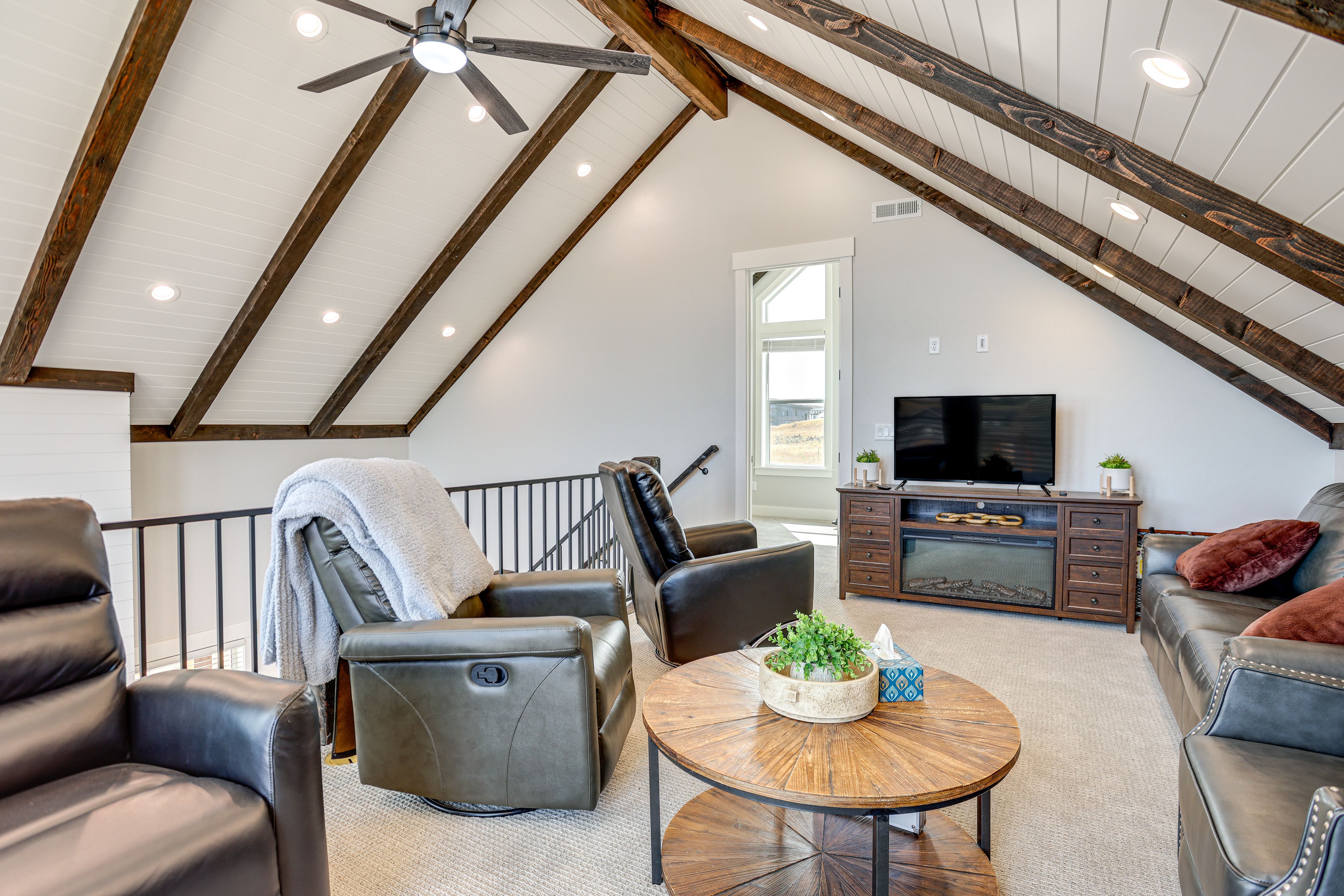 Loft | 2nd Floor | Electric Fireplace