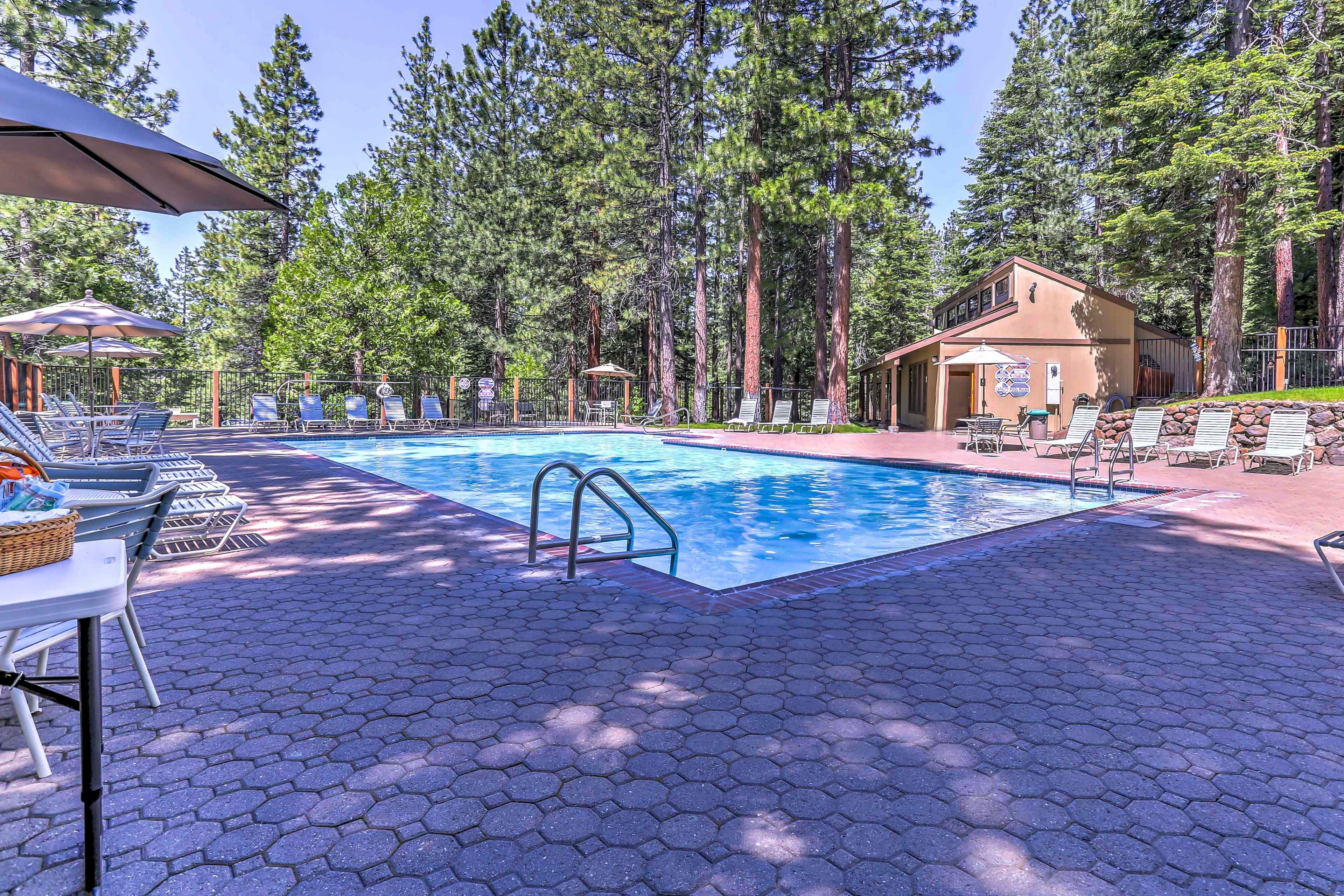 Kingswoods Village | Community Amenities