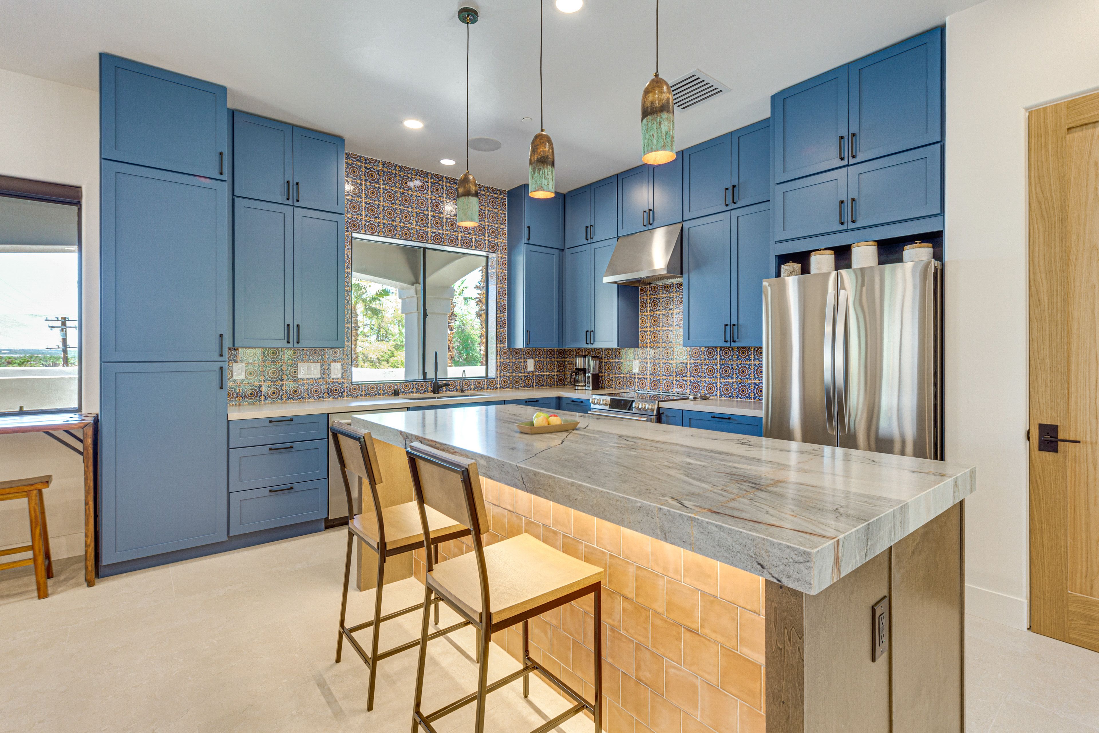 Kitchen | Cooking Basics | Breakfast Bar