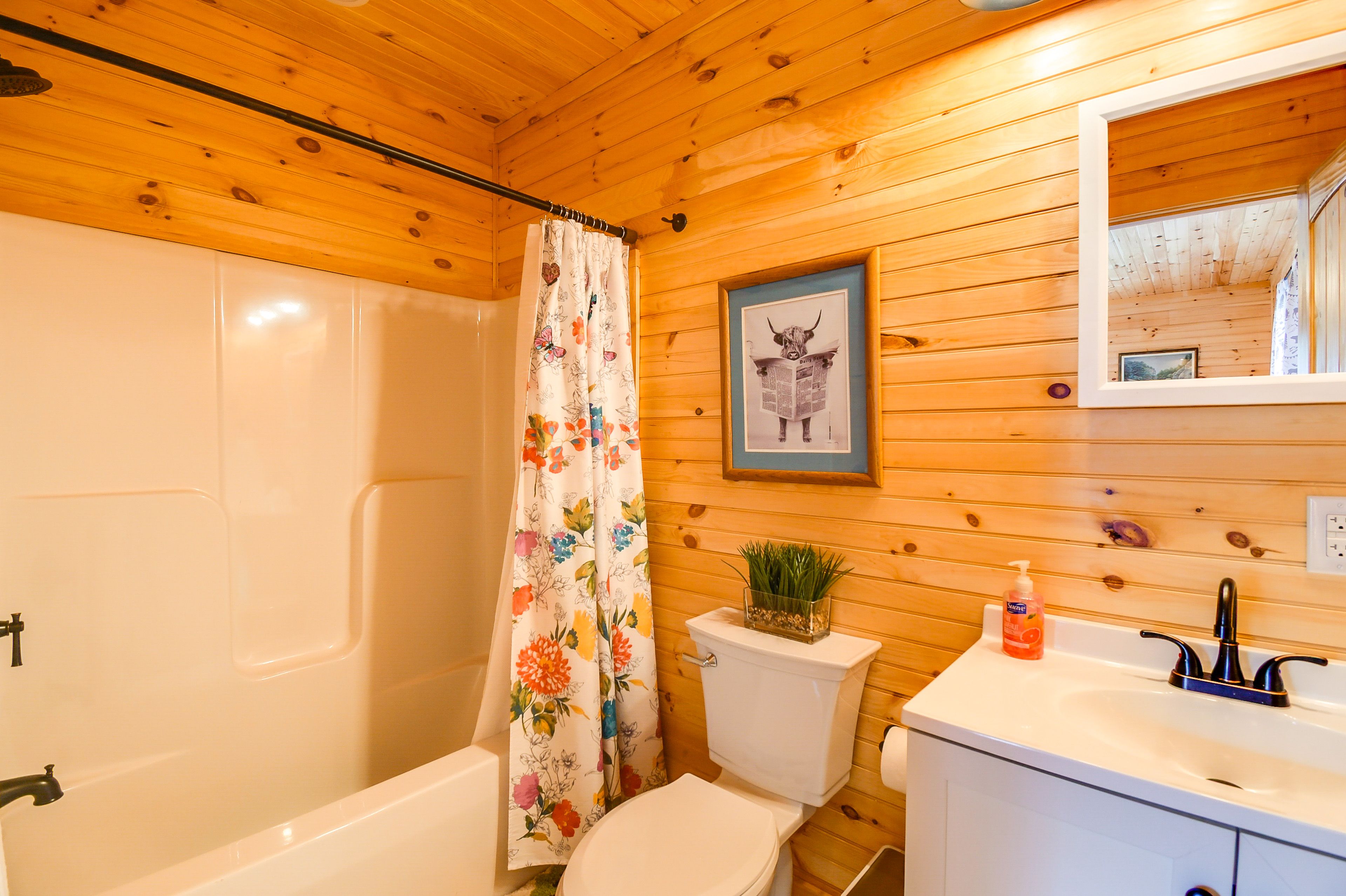 Bathroom | Towels Provided