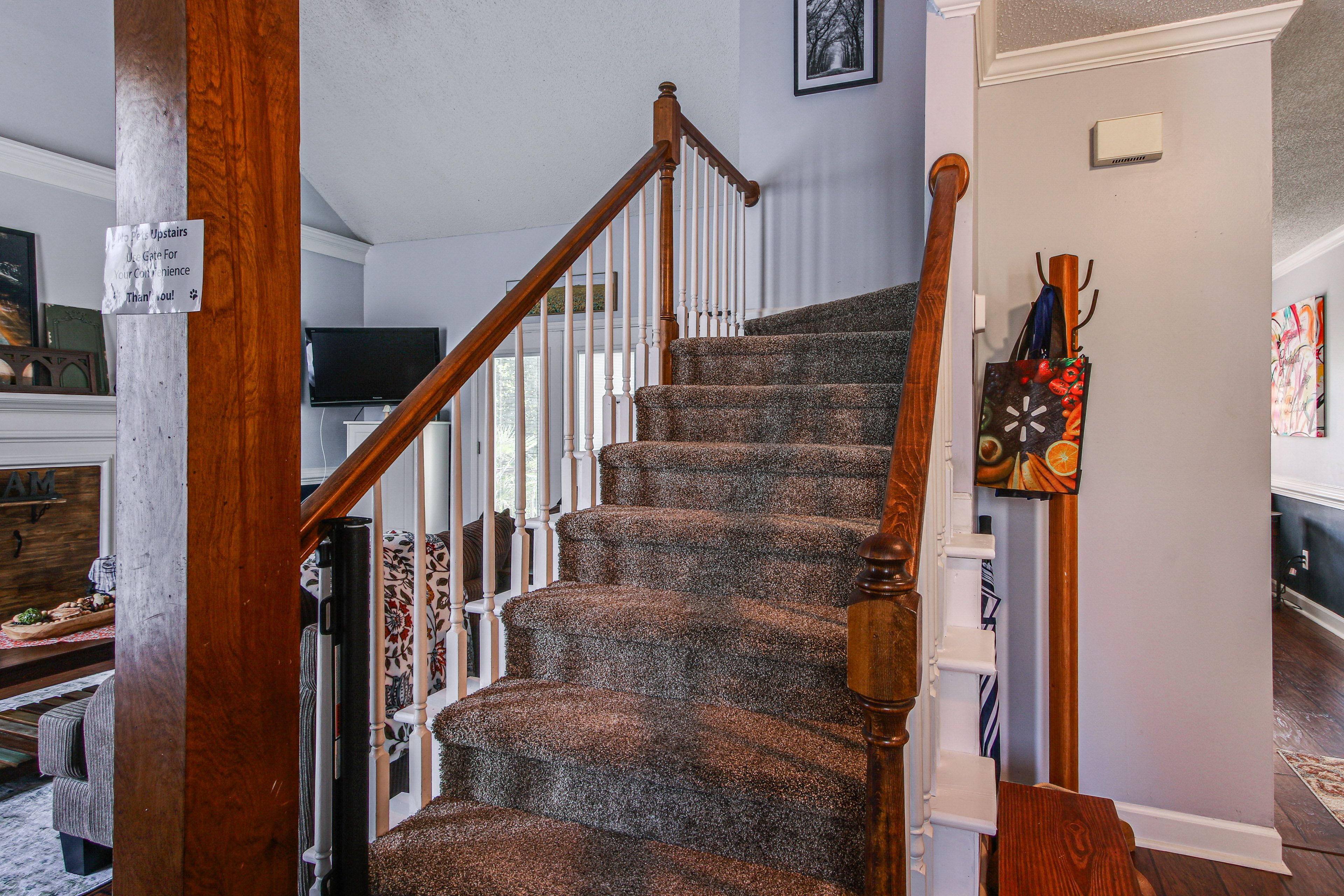 Stairs to 2nd Floor