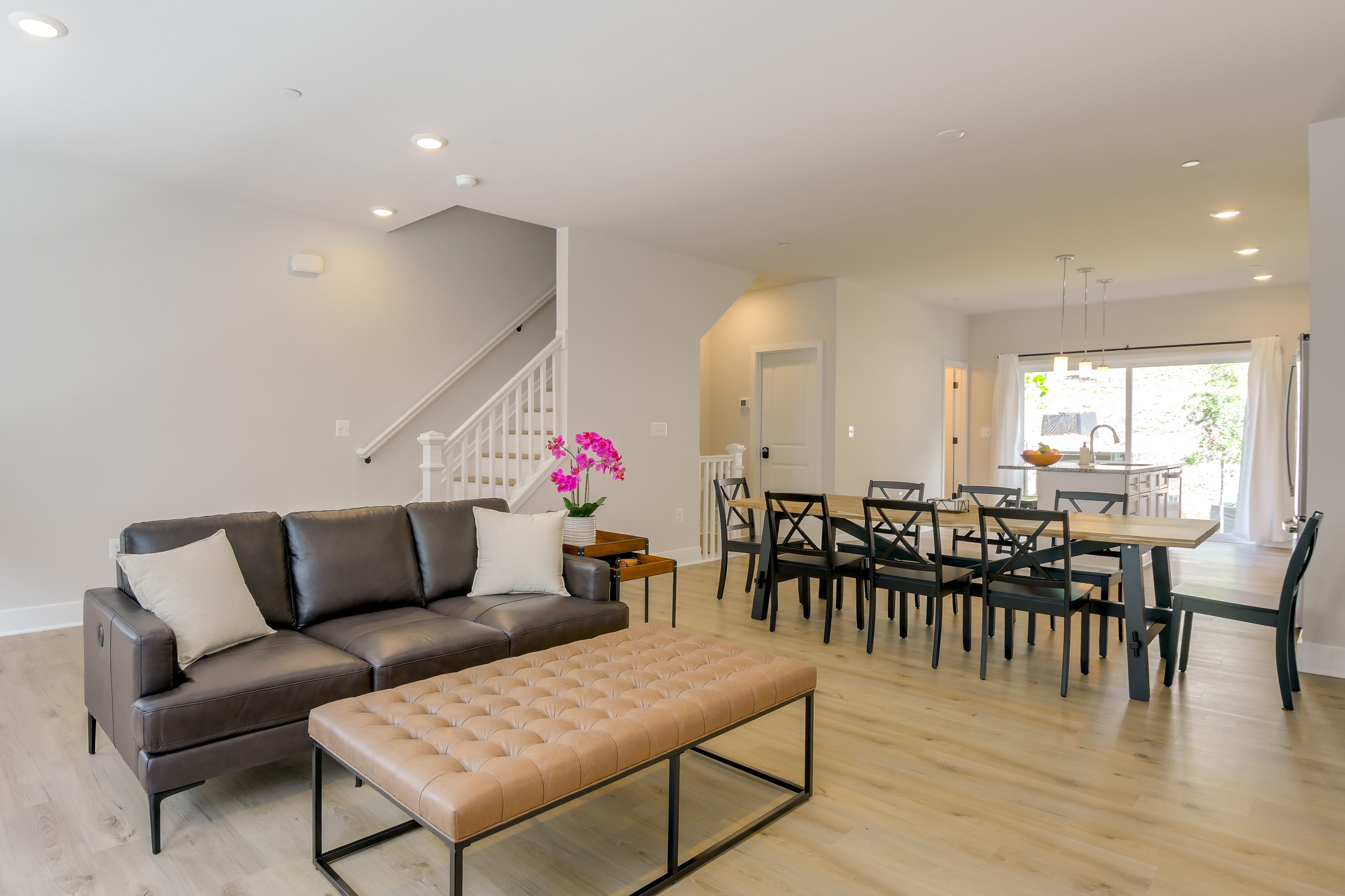 Annapolis Vacation Rental | 4BR | 4.5BA | 2,600 Sq Ft | 2 Steps to Enter