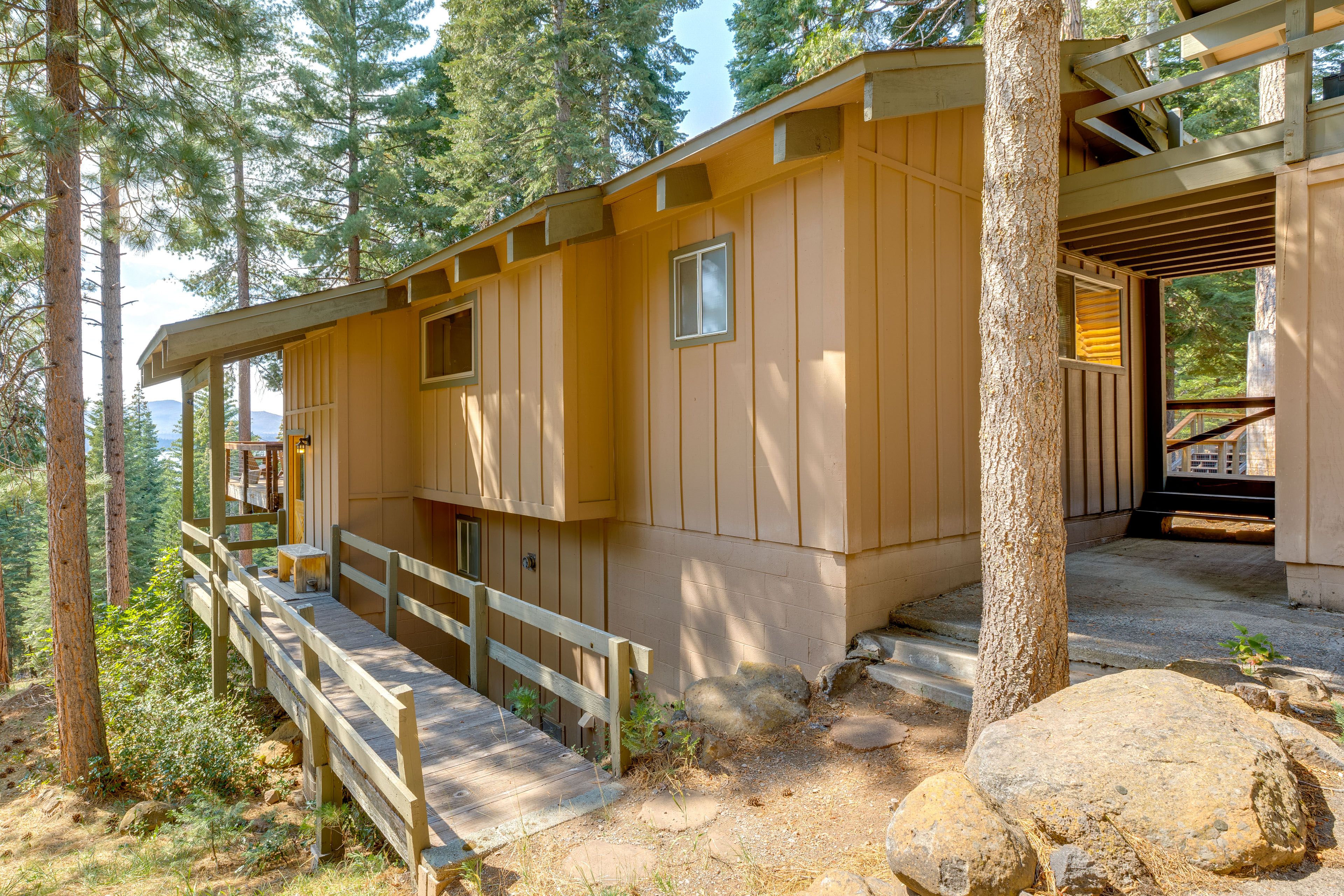 Property Exterior | 2-Level Cabin